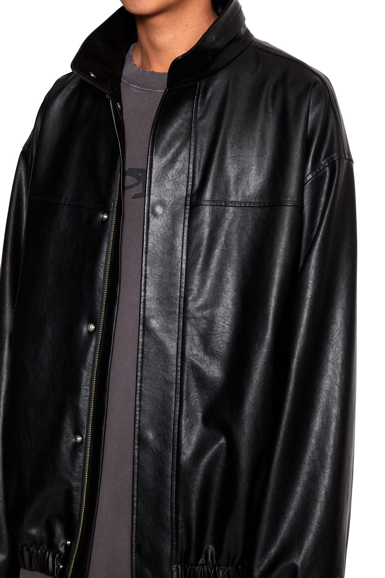 Load image into Gallery viewer, BLACK SYNTHETIC LEATHER OVERSIZED TOUR JACKET
