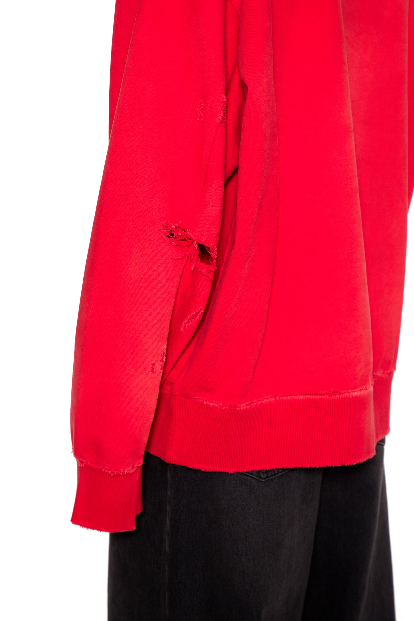 RED WASHED DISTRESSED AGING SWEATSHIRT