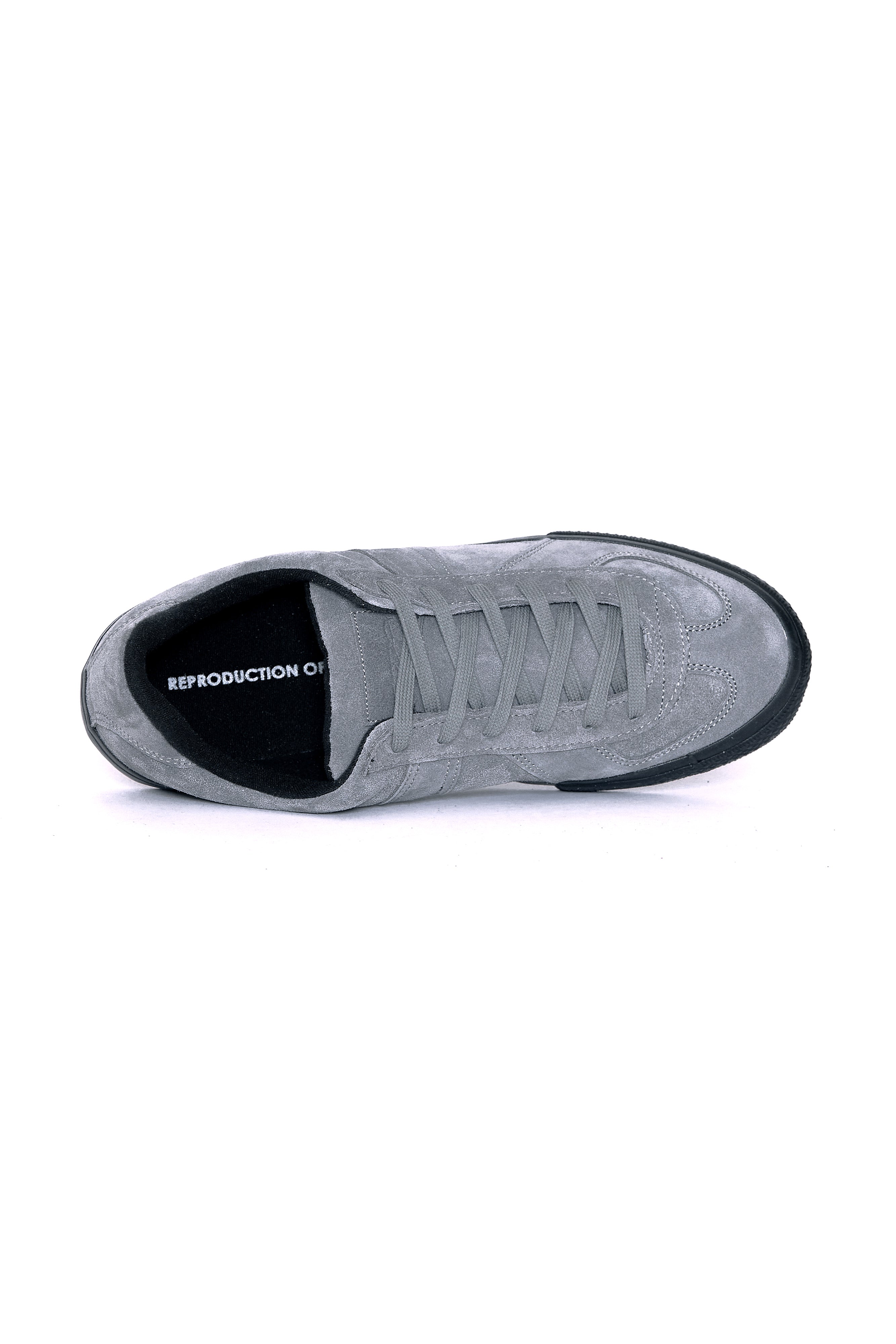 Load image into Gallery viewer, CODA X REPRODUCTION OF FOUND CONCRETE HYBRID SKATE TRAINER