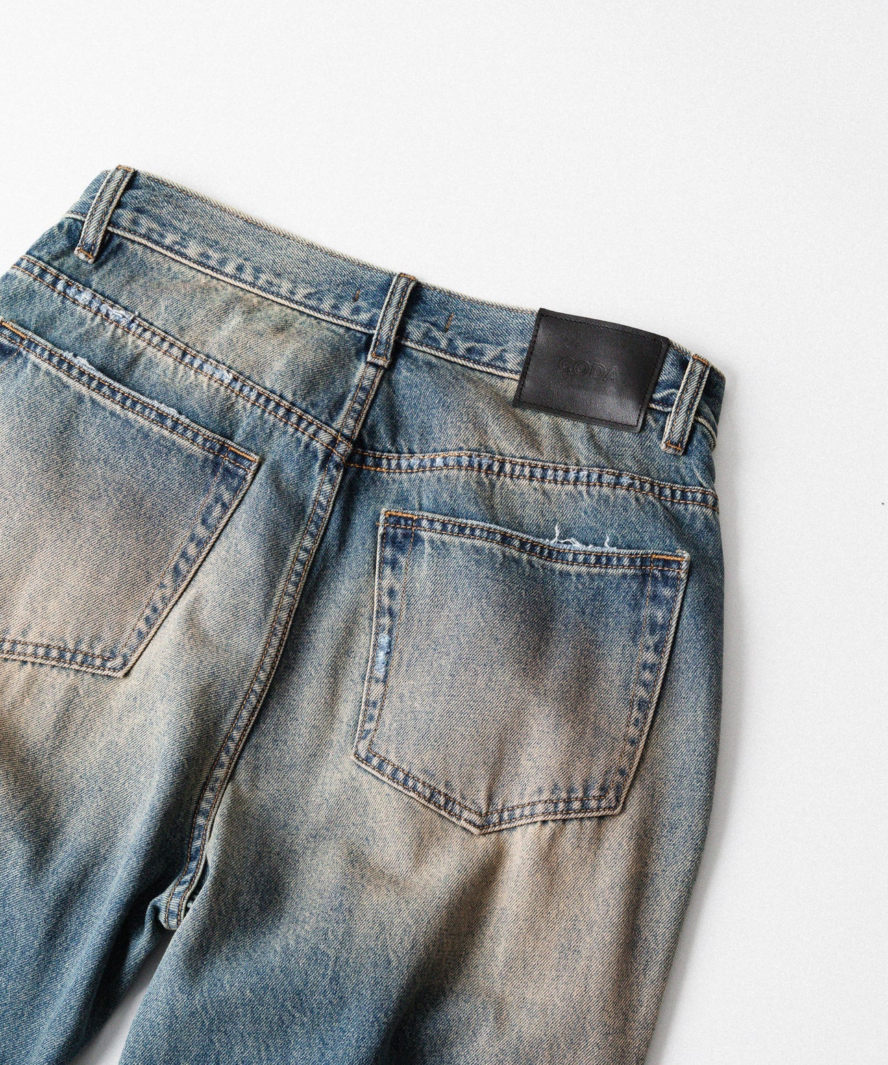 Load image into Gallery viewer, FADED DIRTY INDIGO WASHED BREAK CUT WIDE FLARED JEANS