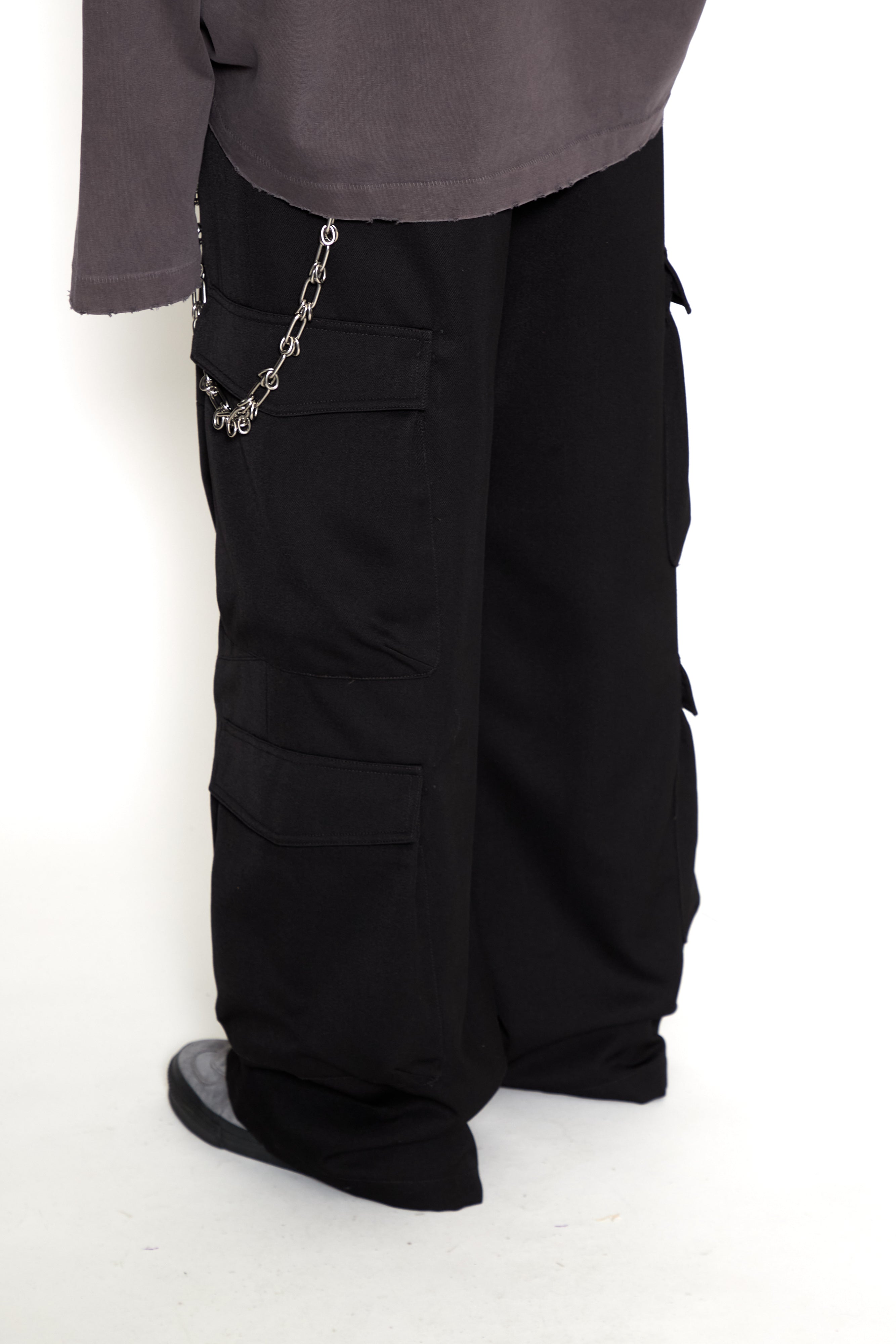 Load image into Gallery viewer, BLACK HEAVY WEIGHT WOOL POLY FLARED CARGO PANTS