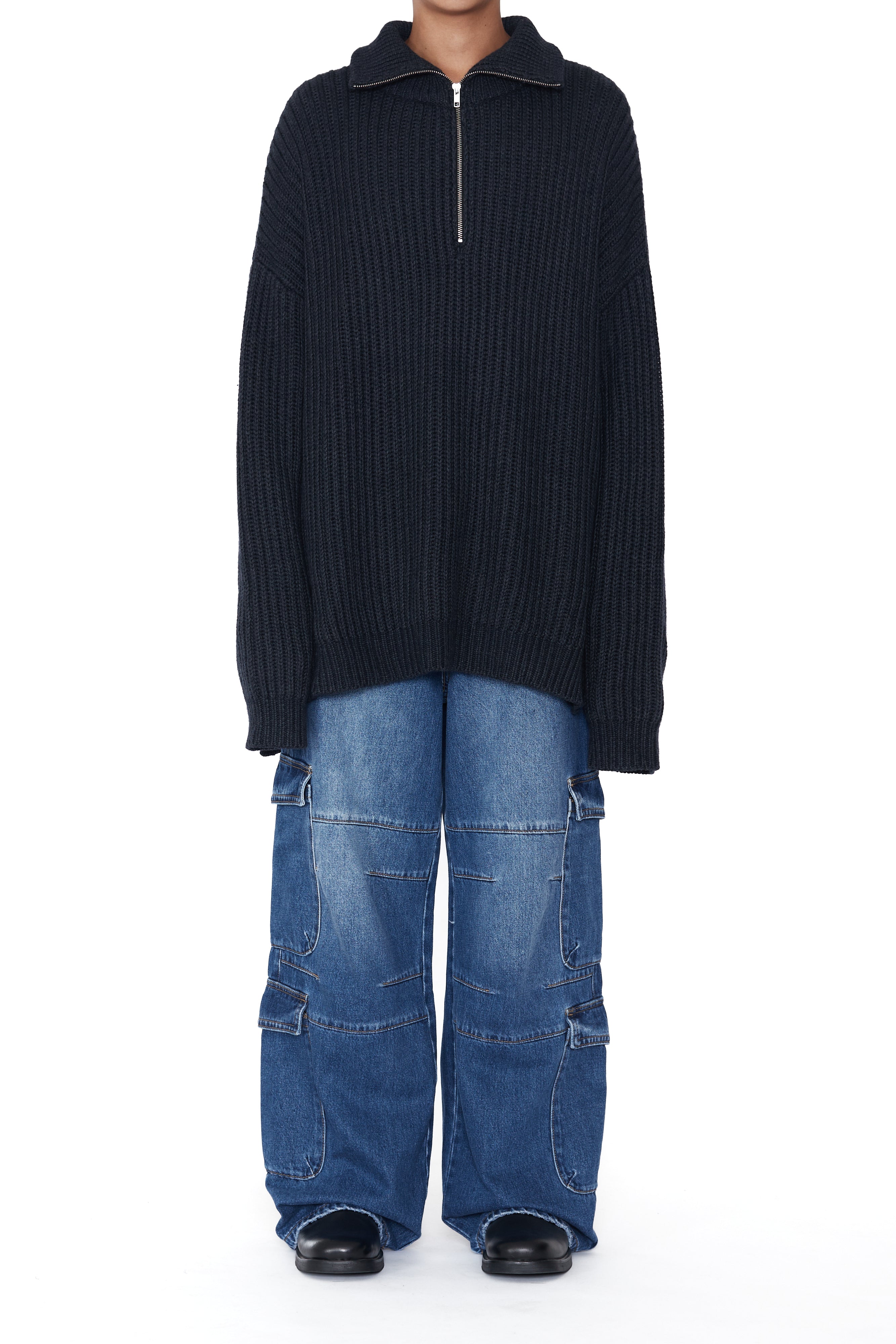 Load image into Gallery viewer, DARK GREEN REACTOR HALF ZIP SWEATER