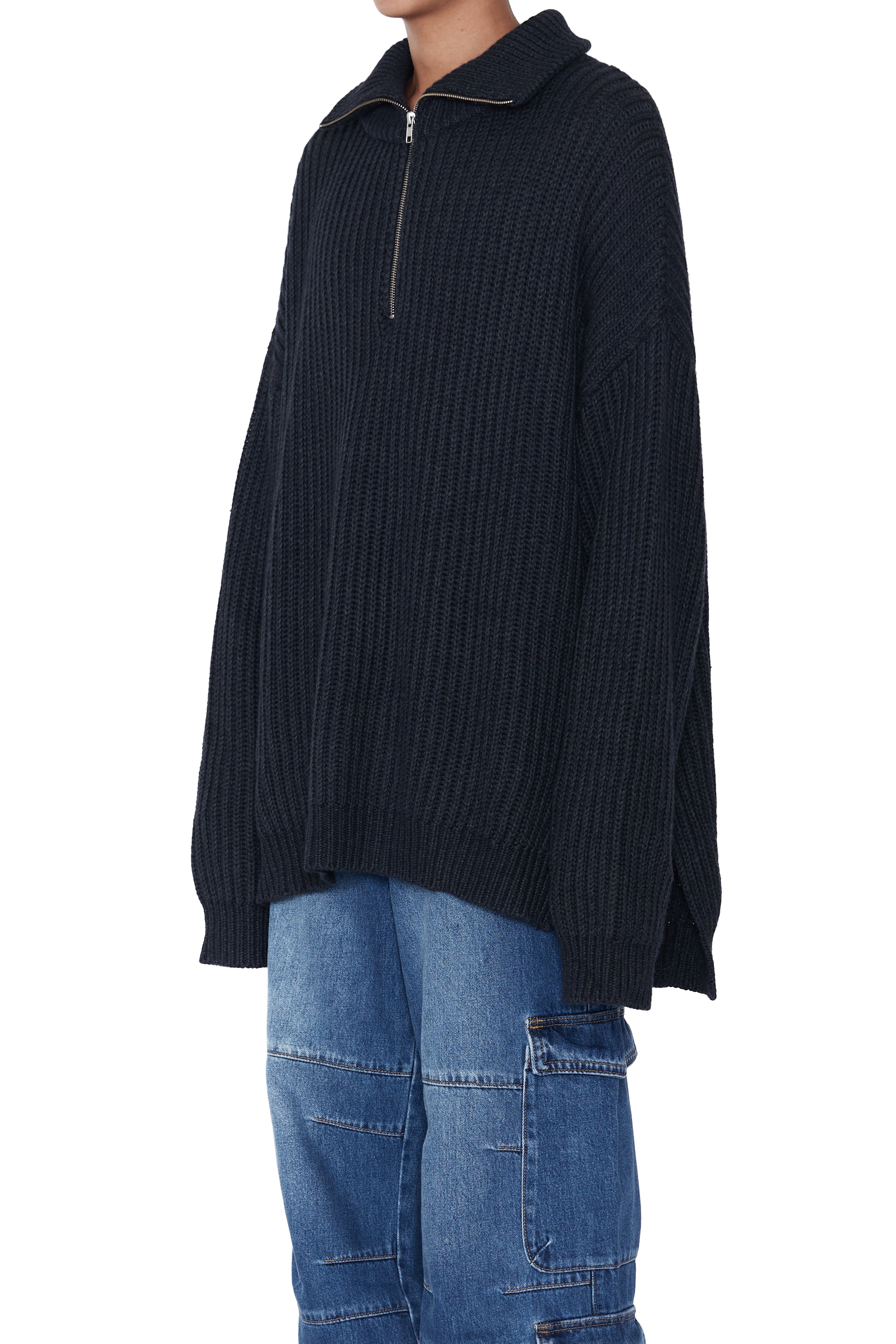 Load image into Gallery viewer, DARK GREEN REACTOR HALF ZIP SWEATER