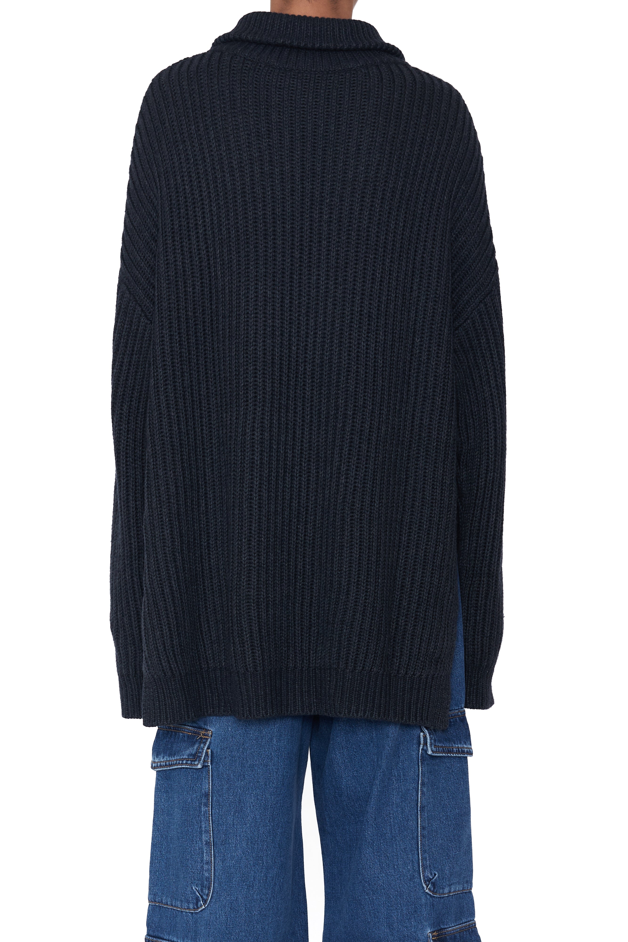 Load image into Gallery viewer, DARK GREEN REACTOR HALF ZIP SWEATER