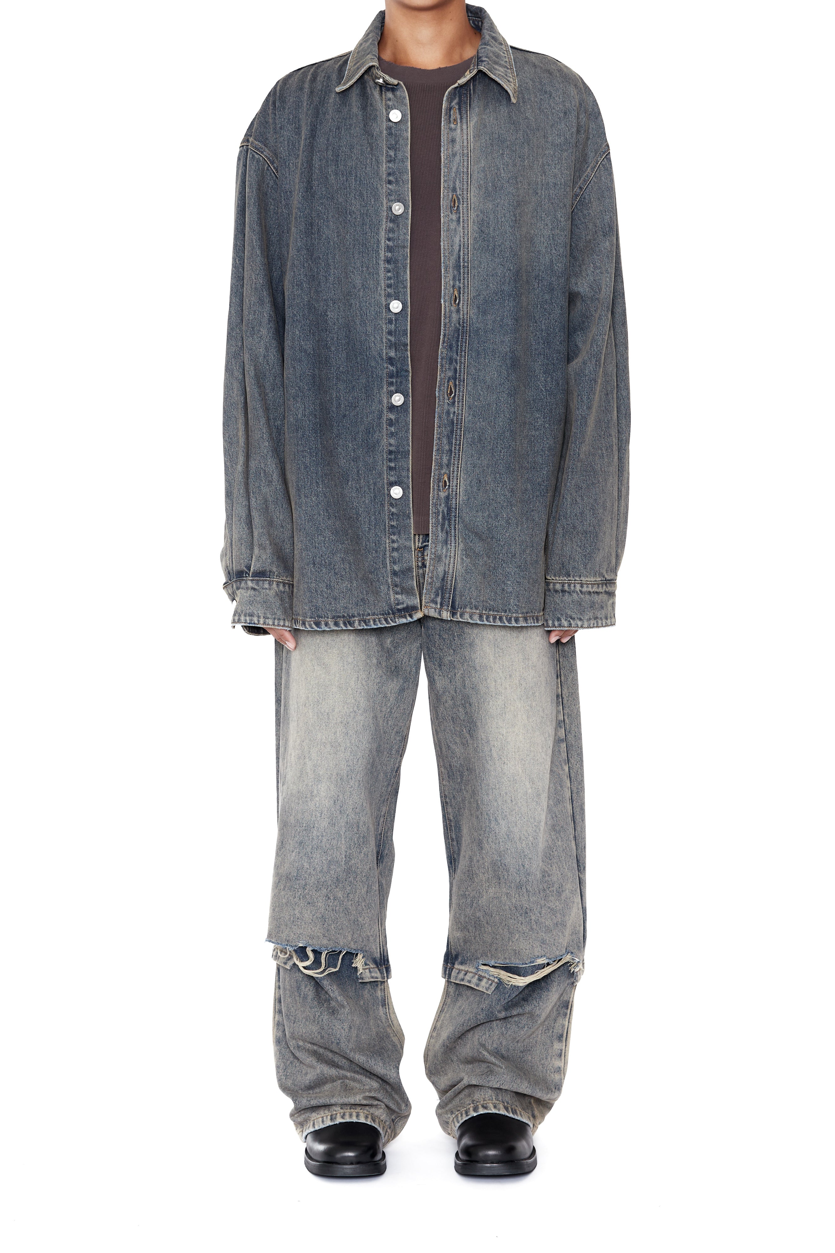 Load image into Gallery viewer, BLACK ACID WASH DENIM SHIRT JACKET