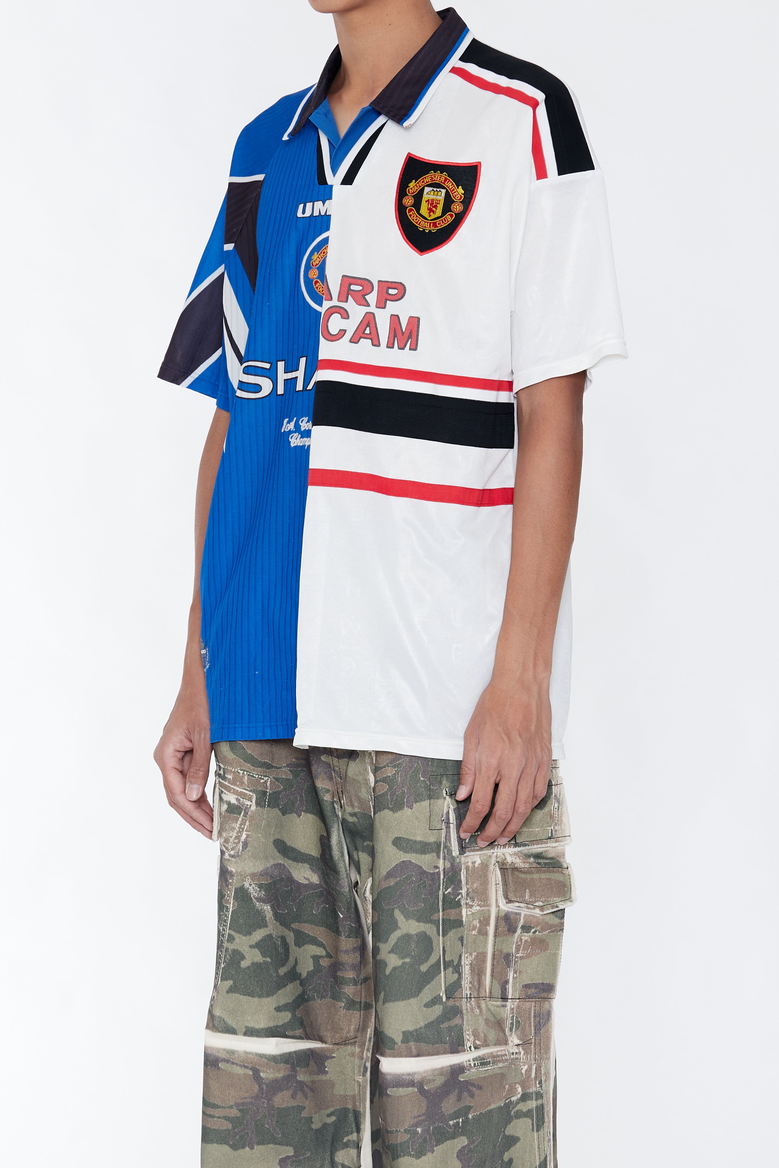 Load image into Gallery viewer, RECONSTRUCTED HYBRID VINTAGE SHORTSLEEVE FOOTBALL JERSEY (MANCHESTER UNITED B)