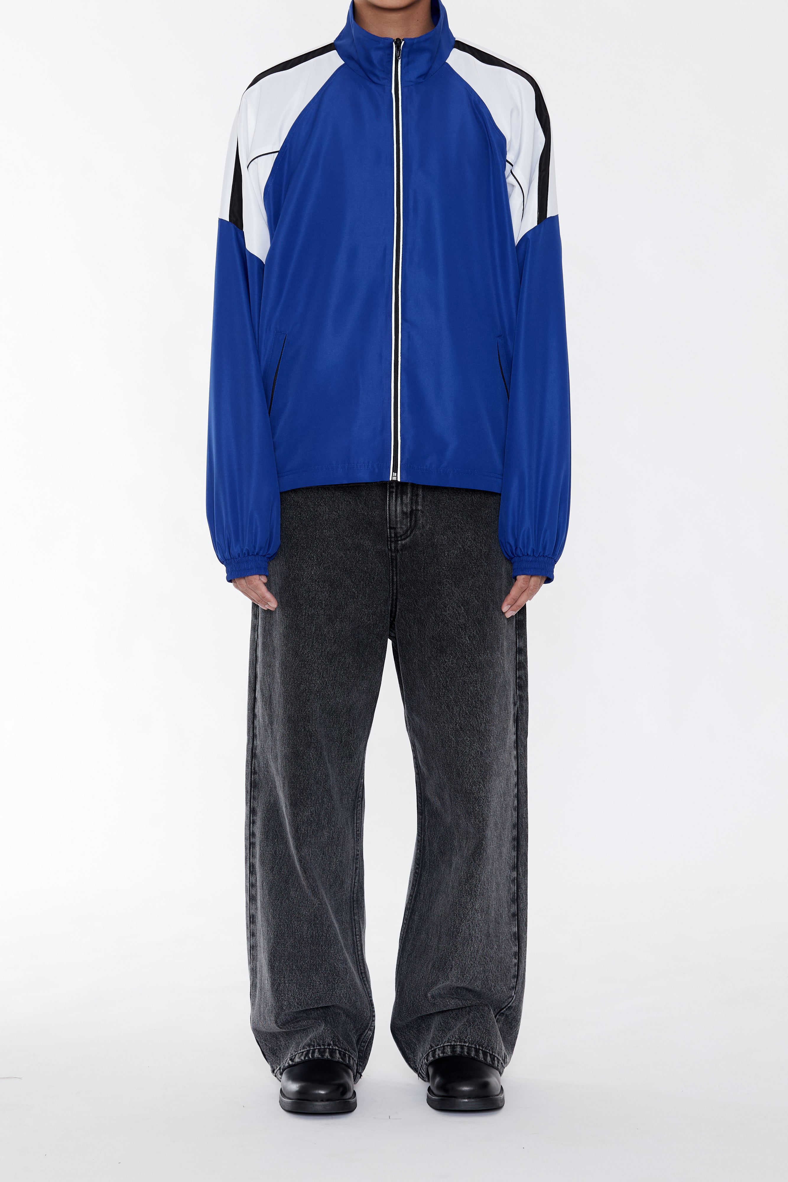 Load image into Gallery viewer, BLUE 90S SHRUNKEN TRACK JACKET