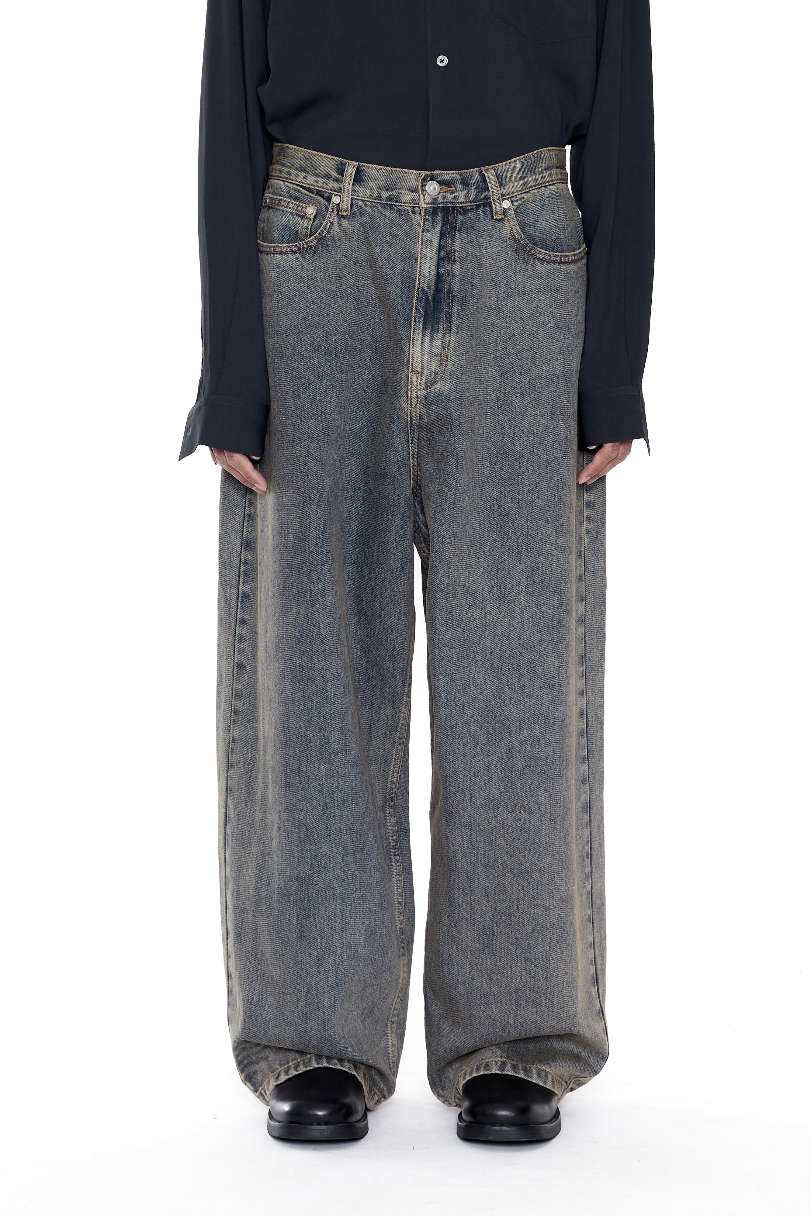 Load image into Gallery viewer, GREY ACID WASH EXTENDED CUT LUFT JEANS