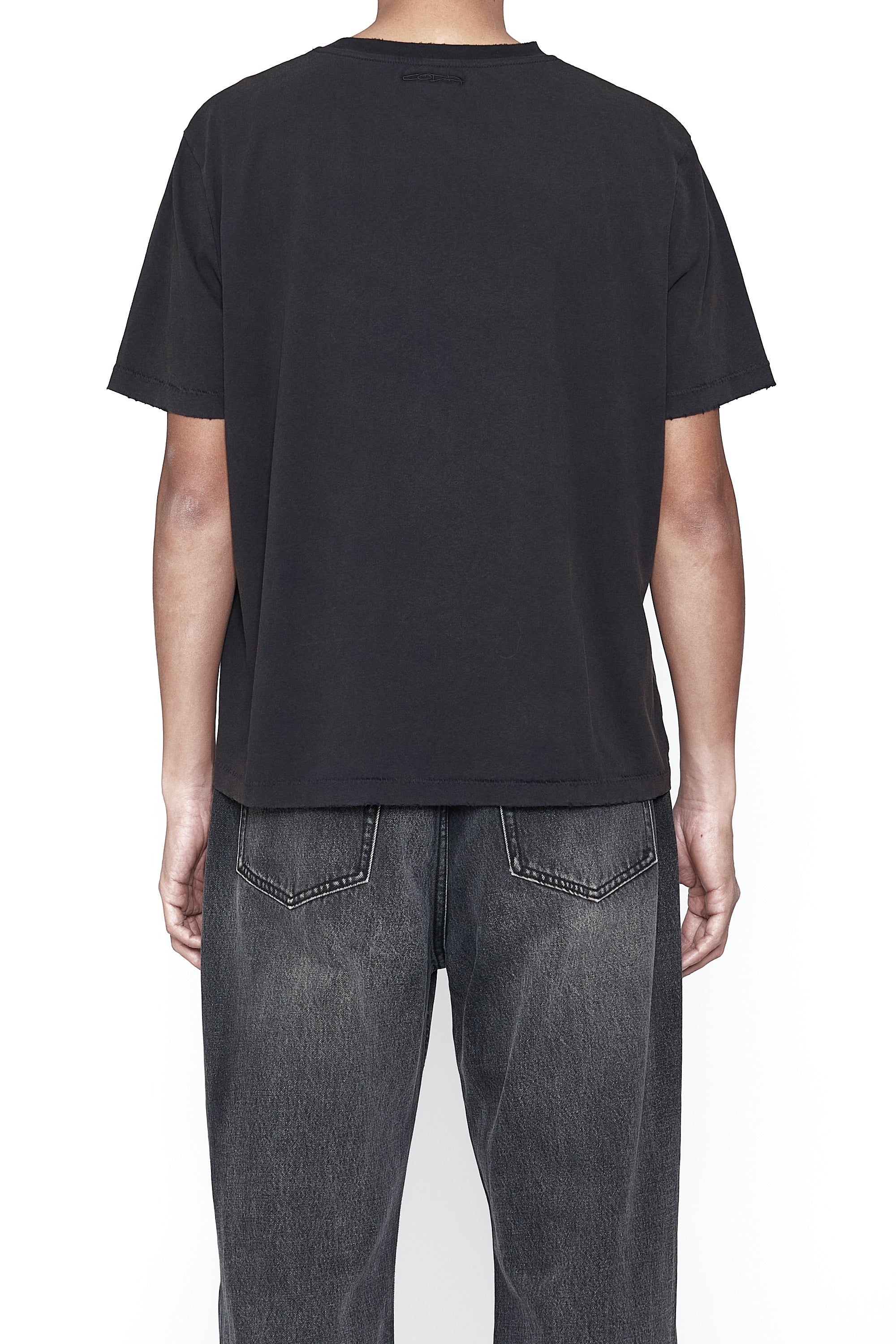 Load image into Gallery viewer, FADED BLACK WASHED SS THRIFT CUT T-SHIRT