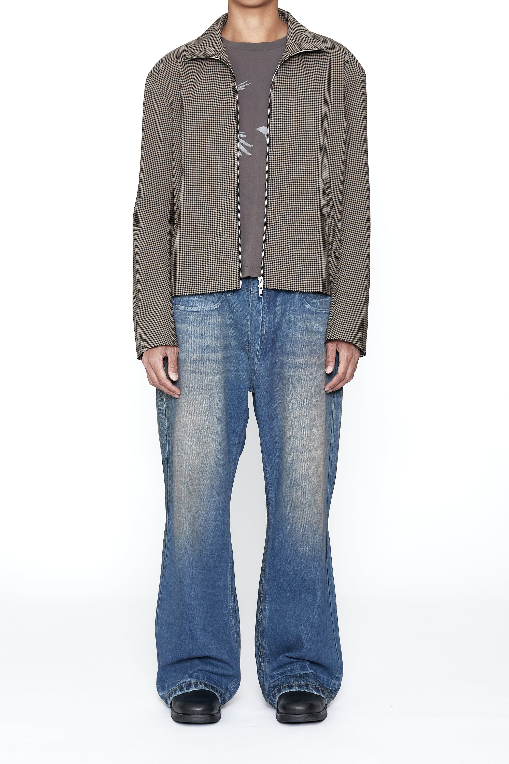Load image into Gallery viewer, FADED DIRTY INDIGO WASHED DUAL EXPOSURE BREAK CUT FLARED JEANS