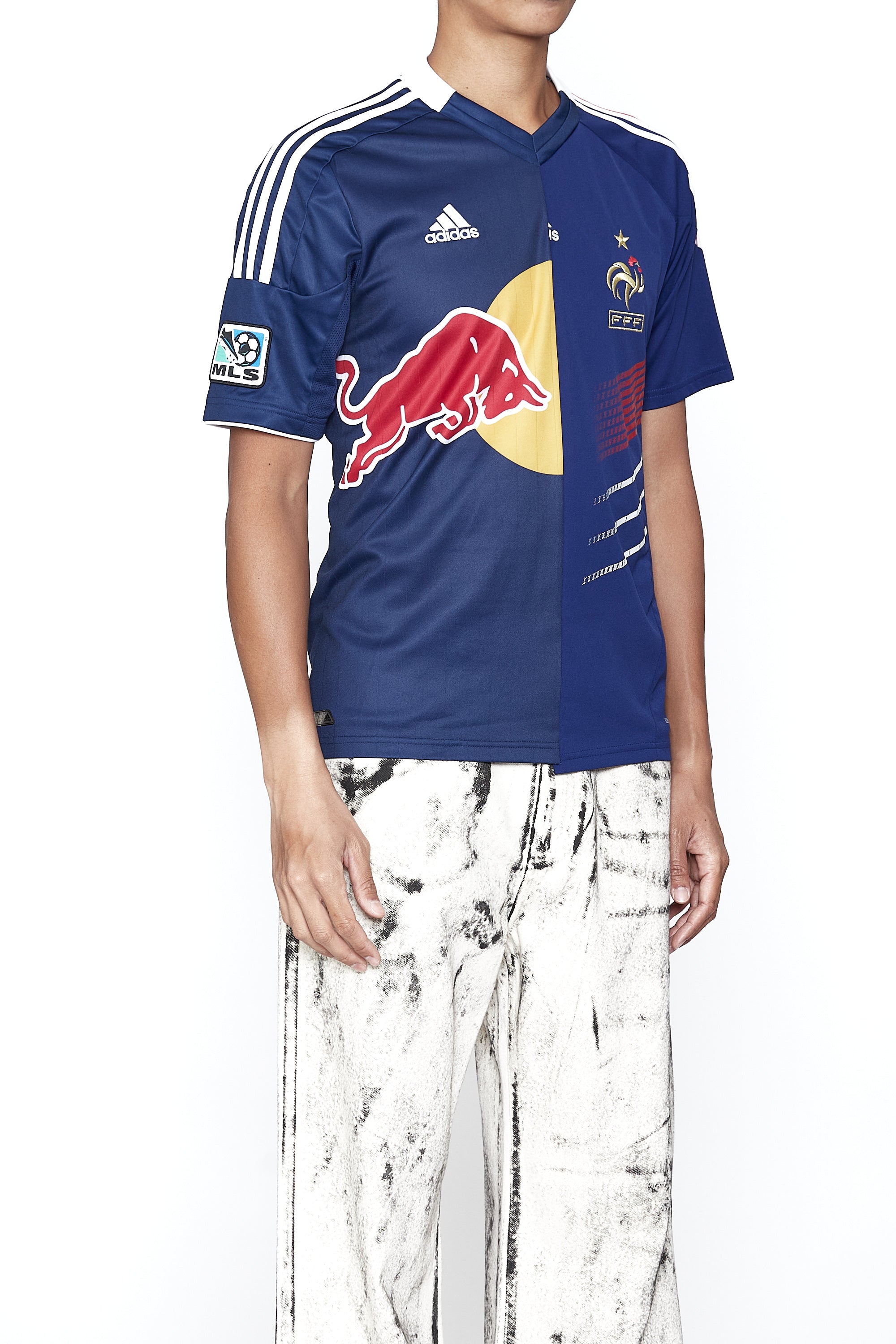 Load image into Gallery viewer, RECONSTRUCTED HYBRID VINTAGE SHRUNKEN SHORTSLEEVE FOOTBALL JERSEY (THIERRY HENRY B)