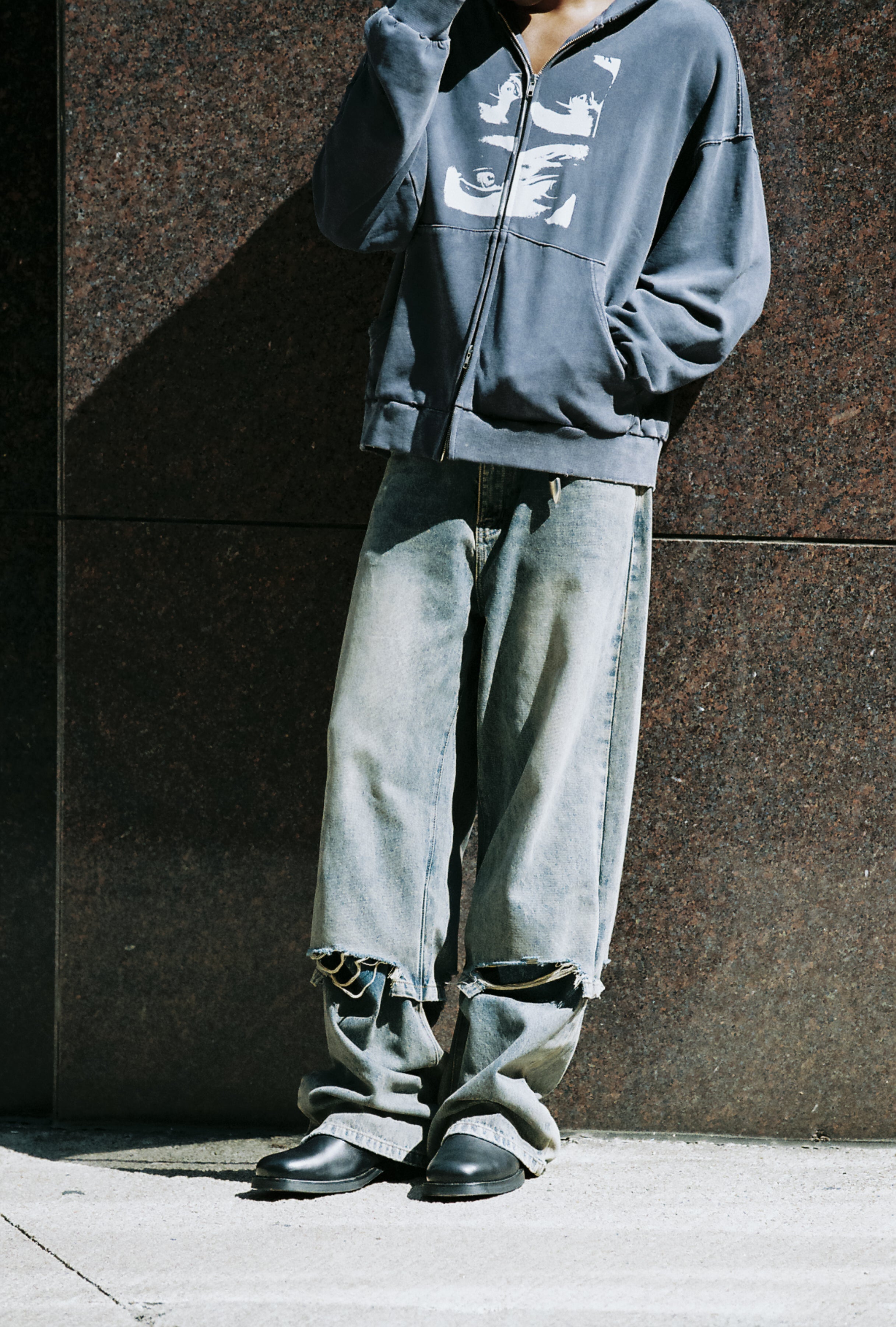 Load image into Gallery viewer, GREY ACID WASH LAYERED HYBRID JEANS