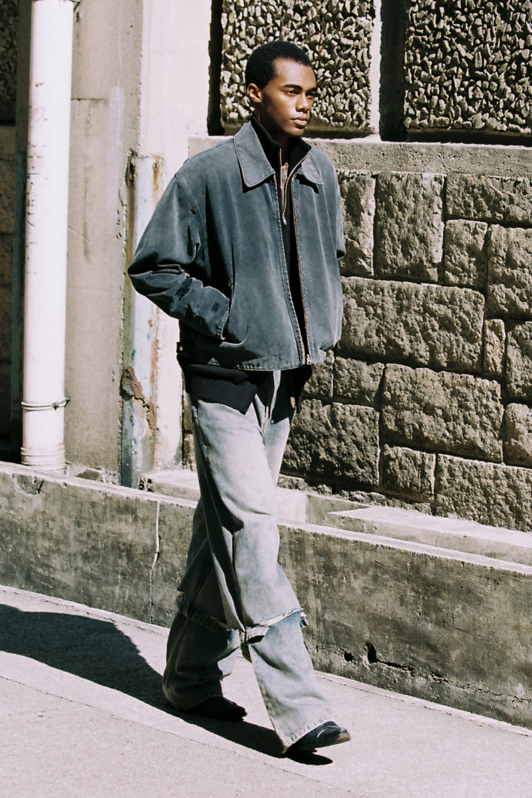 GREY ACID WASH LAYERED HYBRID JEANS