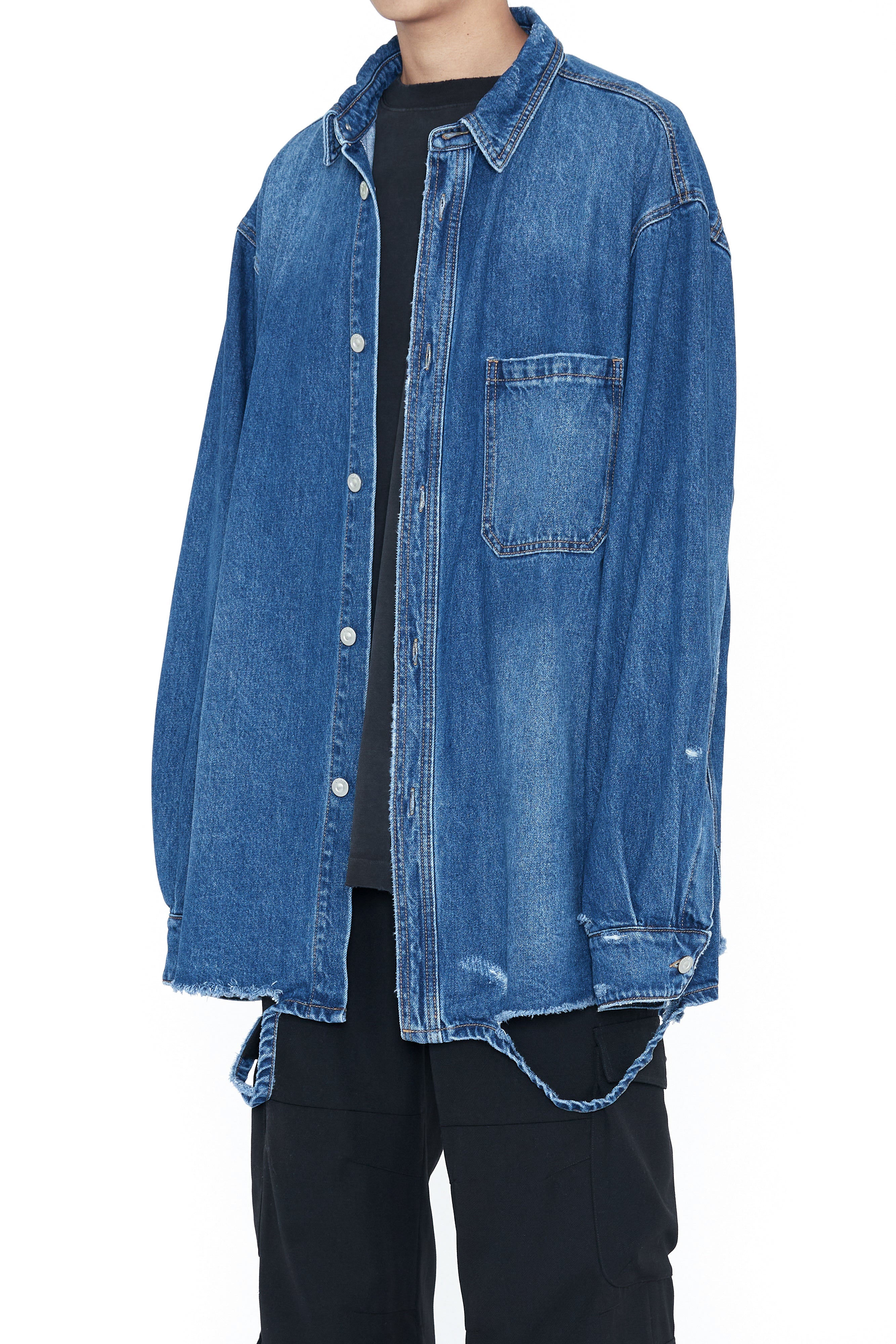 Load image into Gallery viewer, INDIGO DESTROYED AGING OVERSIZED DENIM SHIRT