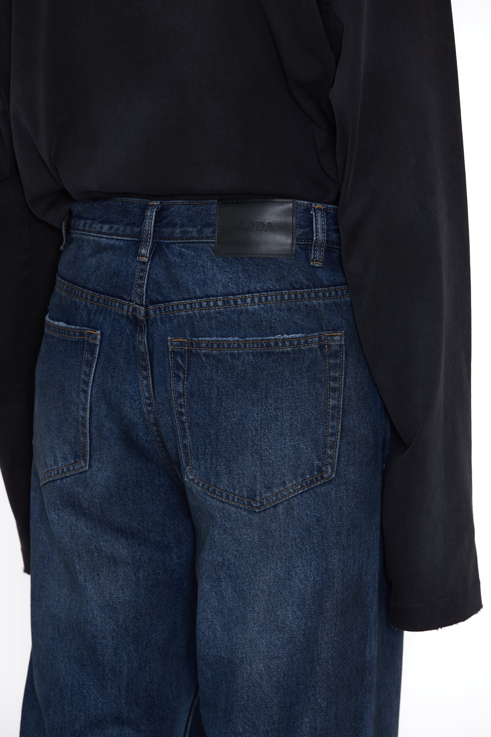 DIRTY INDIGO WASHED DISTRESSED BREAK CUT FLARED JEANS