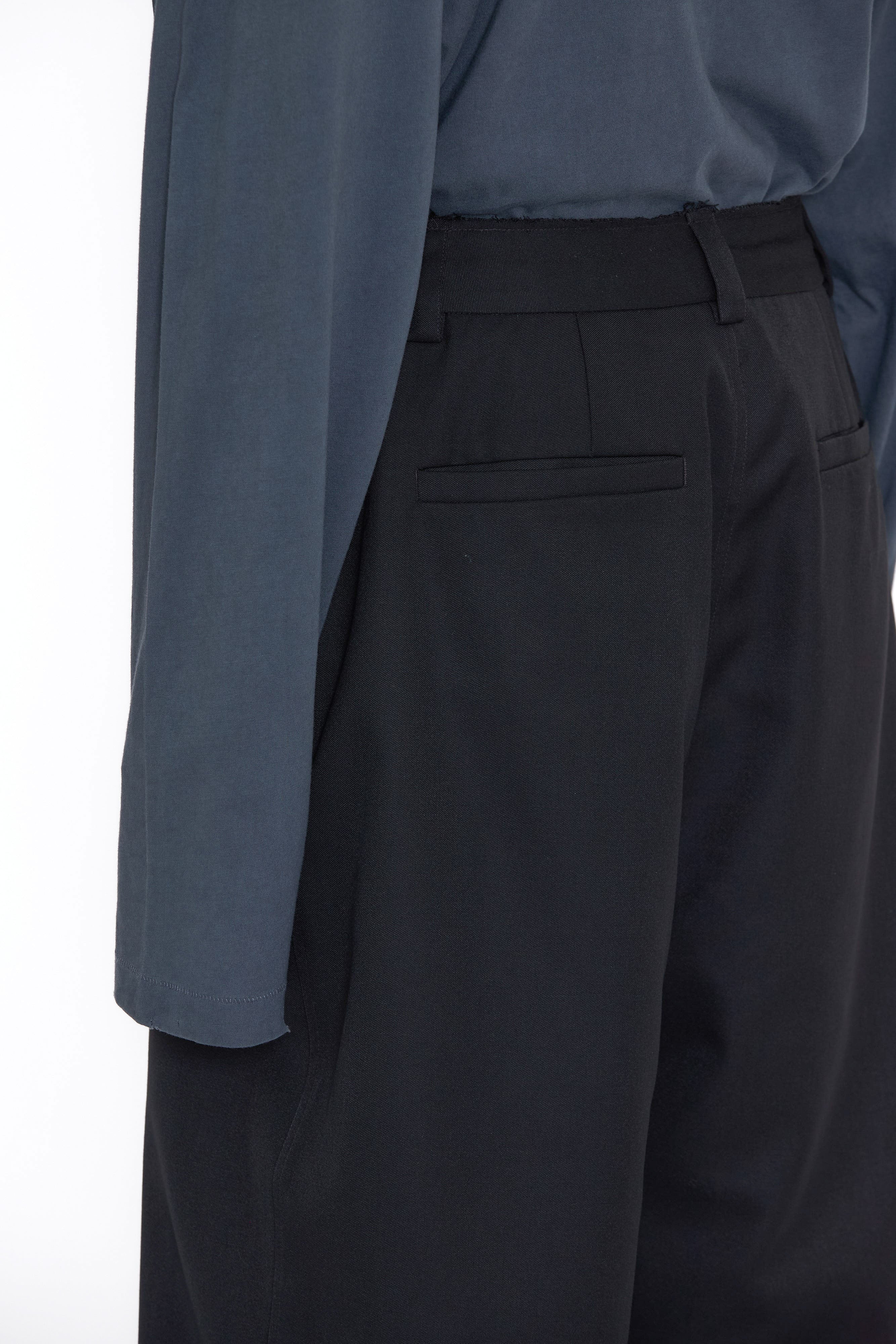 Load image into Gallery viewer, BLACK WOOL GABARDINE OVERSIZED DEMOLISHED SLACK