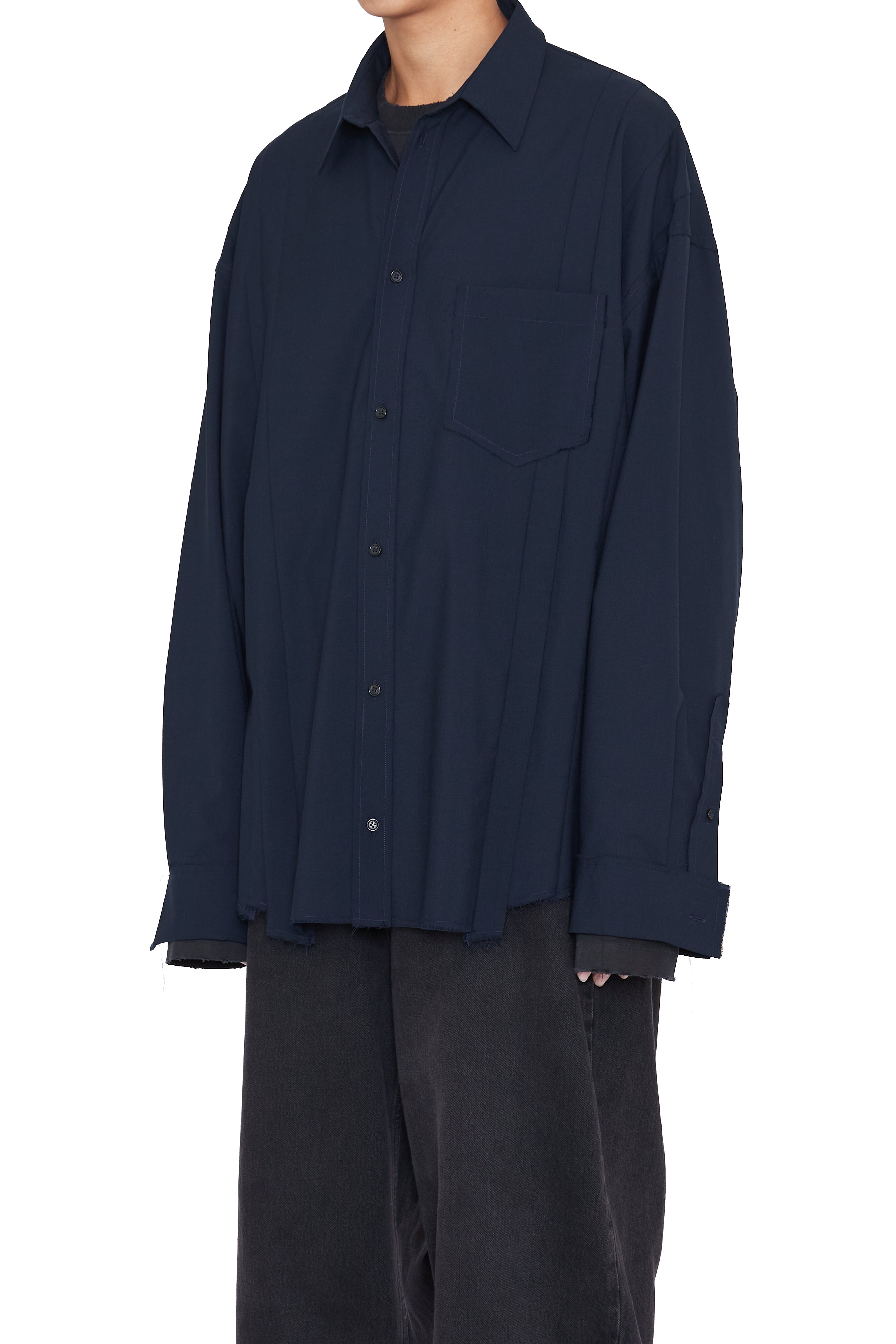 Load image into Gallery viewer, NAVY WOOL OVERSIZED RECONSTRUCTED SEAMS SHIRT