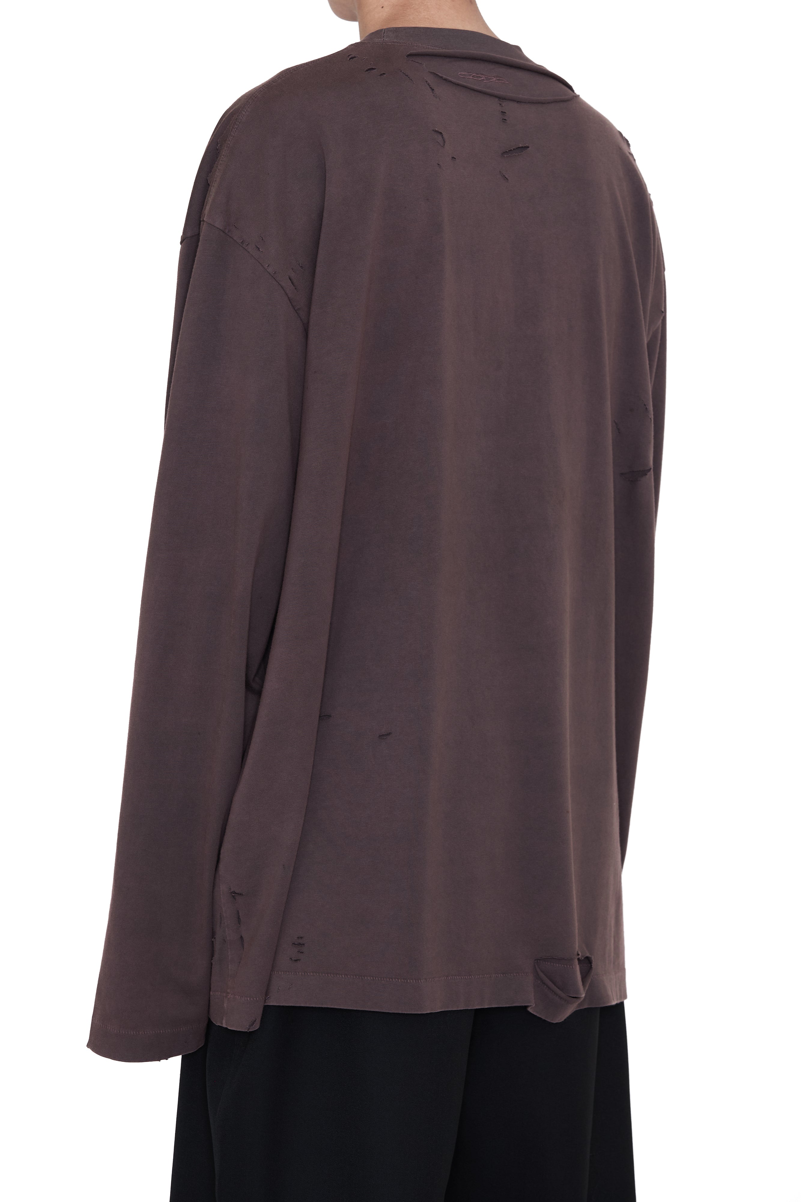 Load image into Gallery viewer, GREY AGING DOUBLE LAYERED DESTROYED T-SHIRT