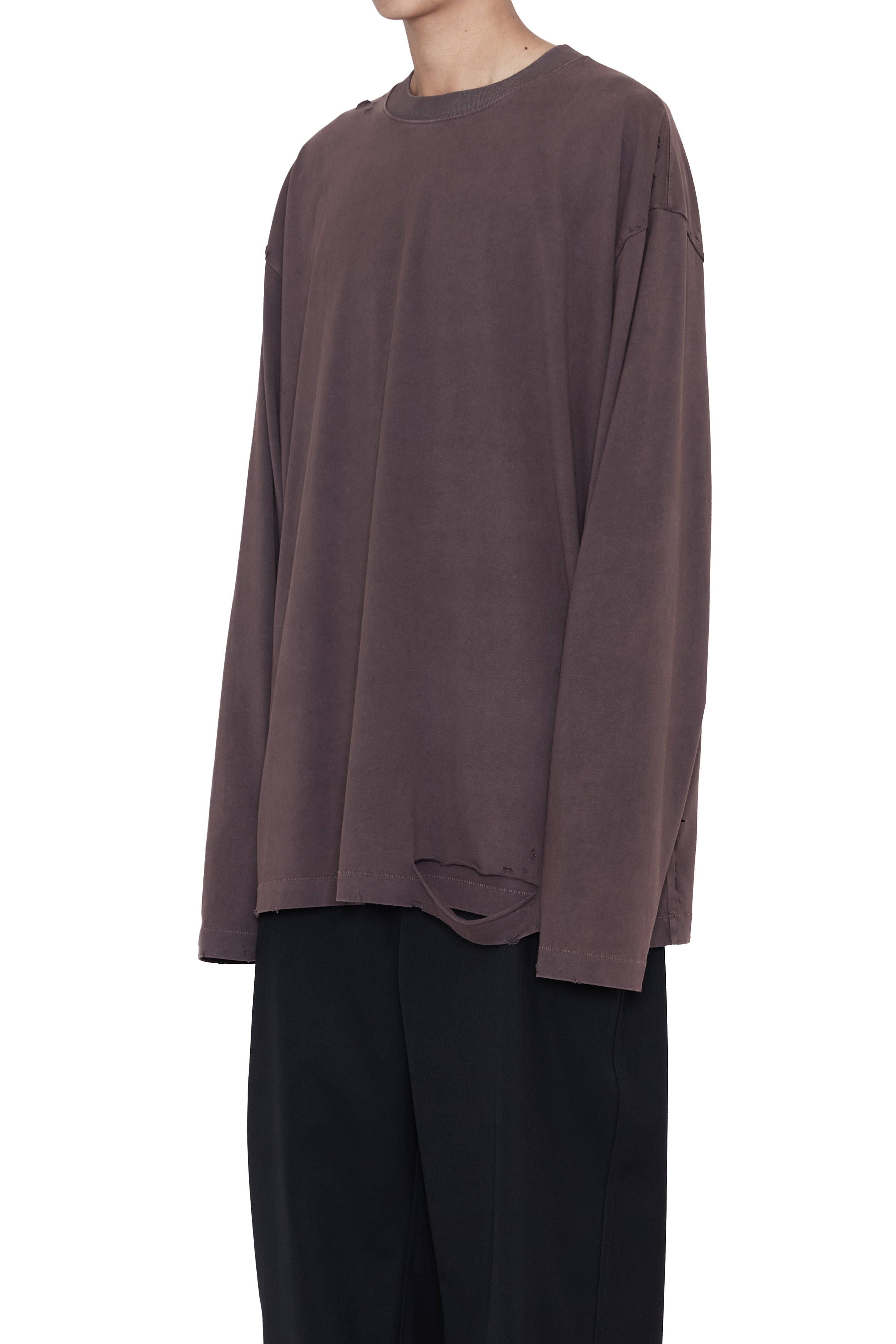 Load image into Gallery viewer, GREY AGING DOUBLE LAYERED DESTROYED T-SHIRT