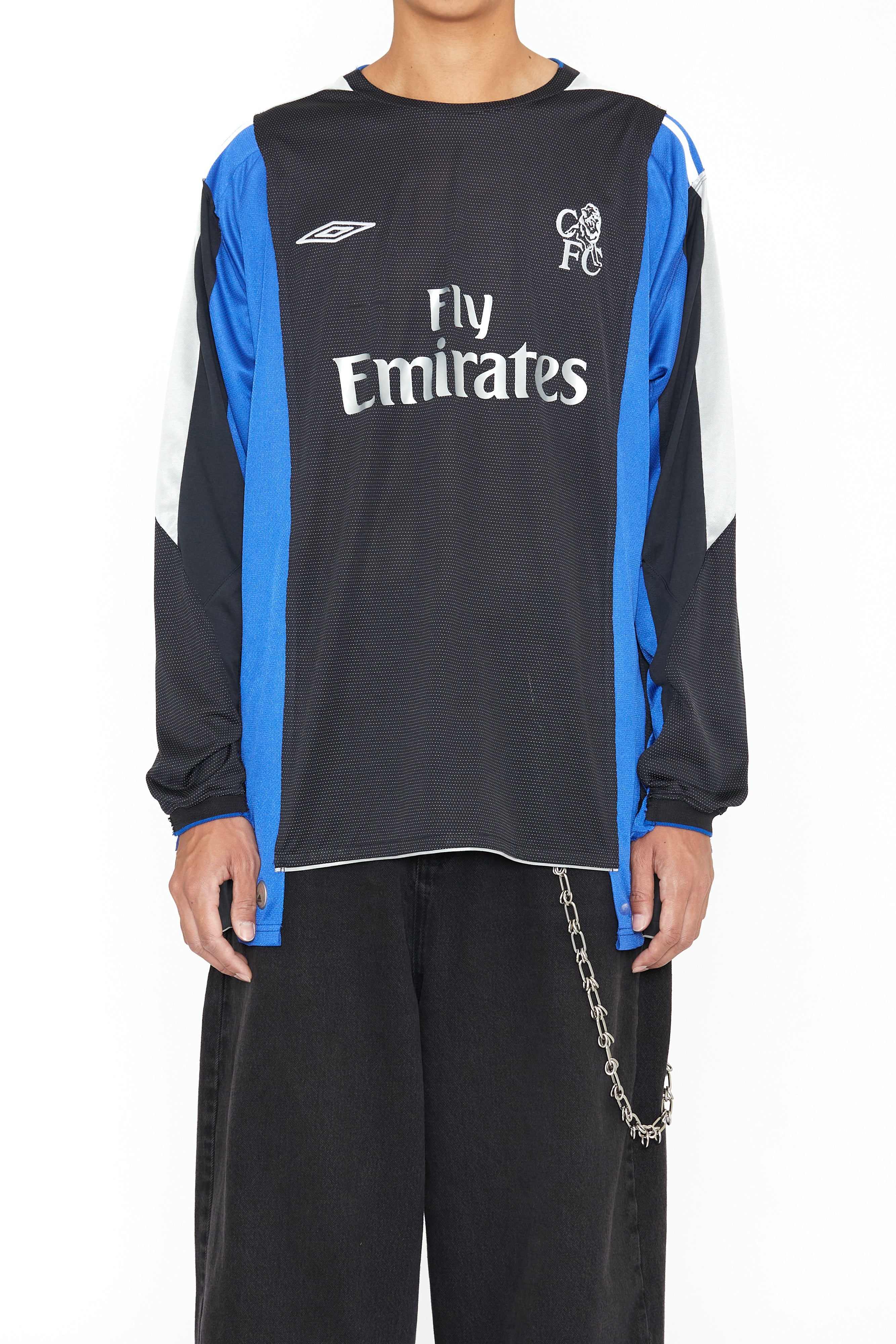 Load image into Gallery viewer, RECONSTRUCTED HYBRID VINTAGE FOOTBALL JERSEY (AWAY)