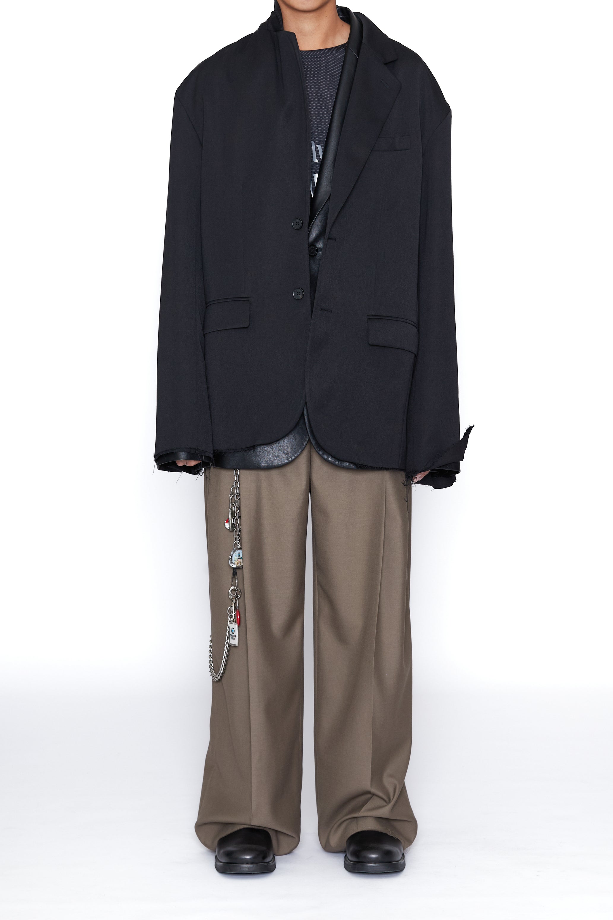 BLACK WOOL GABARDINE OVERSIZED DEMOLISHED BLAZER