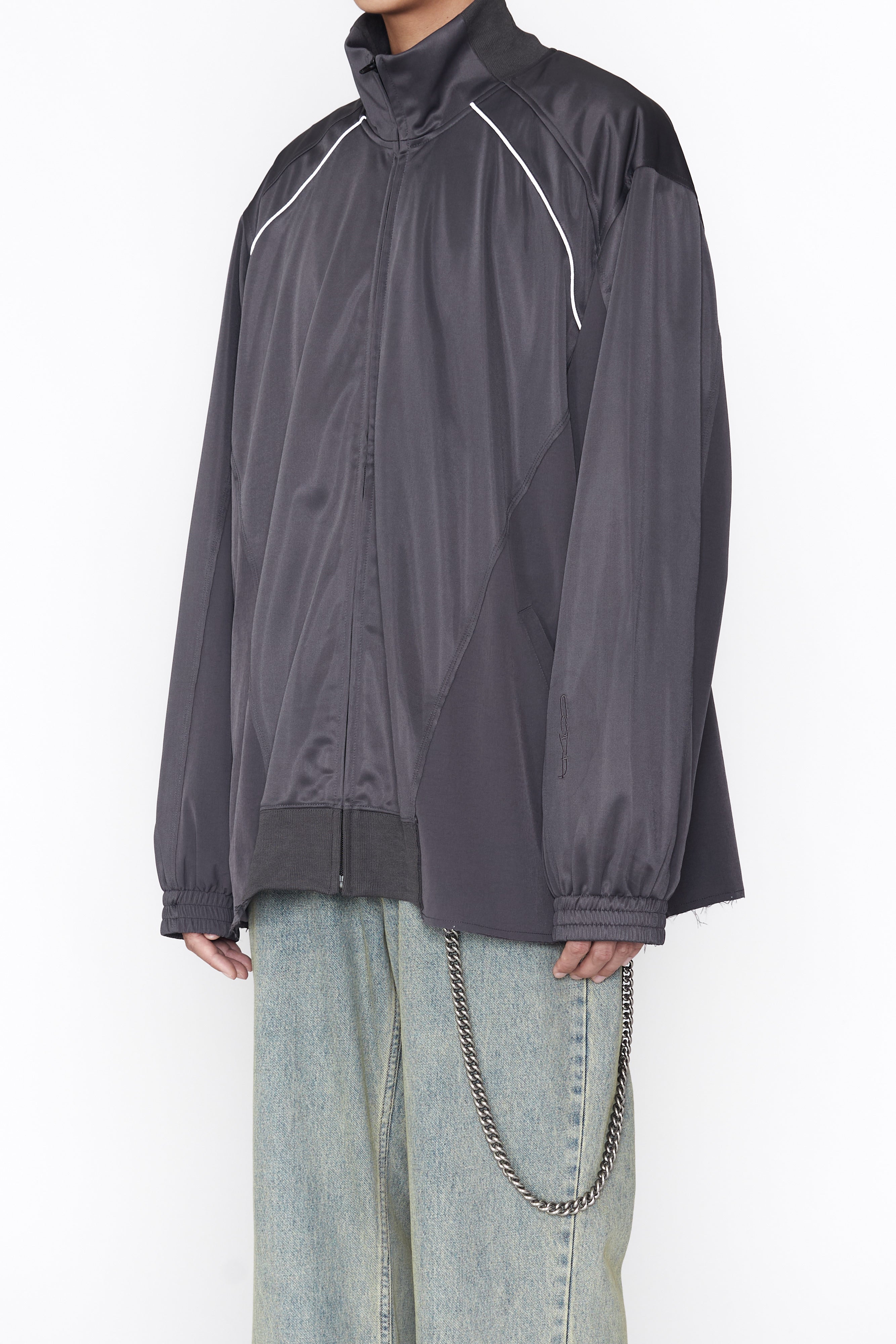 Load image into Gallery viewer, ASPHALT GREY RECONSTRUCTED HYBRID PRO SPORTS DEMOLISHED JACKET