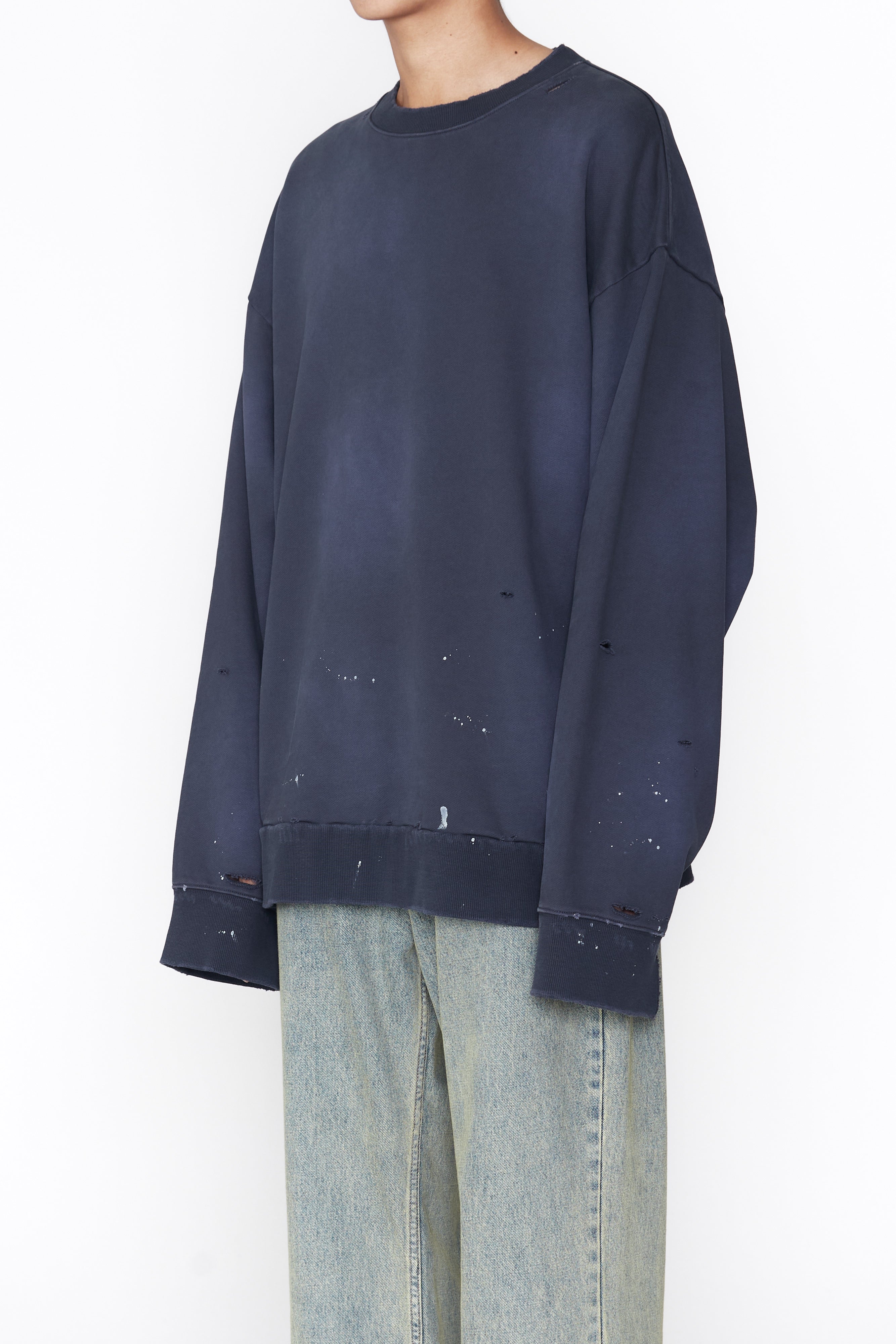 Load image into Gallery viewer, BLUE BLACK AGING BLEACHED DESTROYED SWEATSHIRT