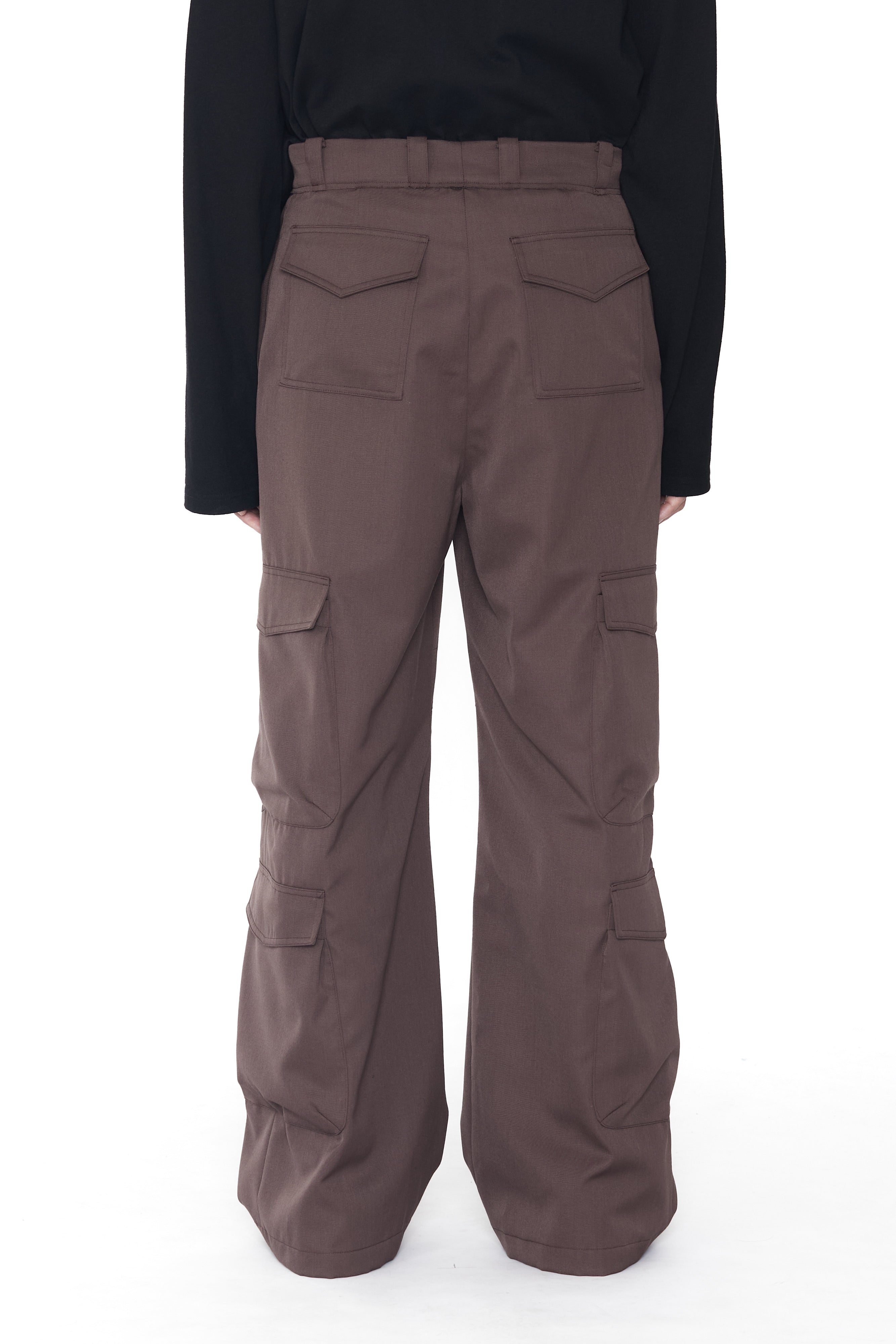 Load image into Gallery viewer, DUST BROWN GABARDINE BREAK CUT FLARED CARGO SLACK