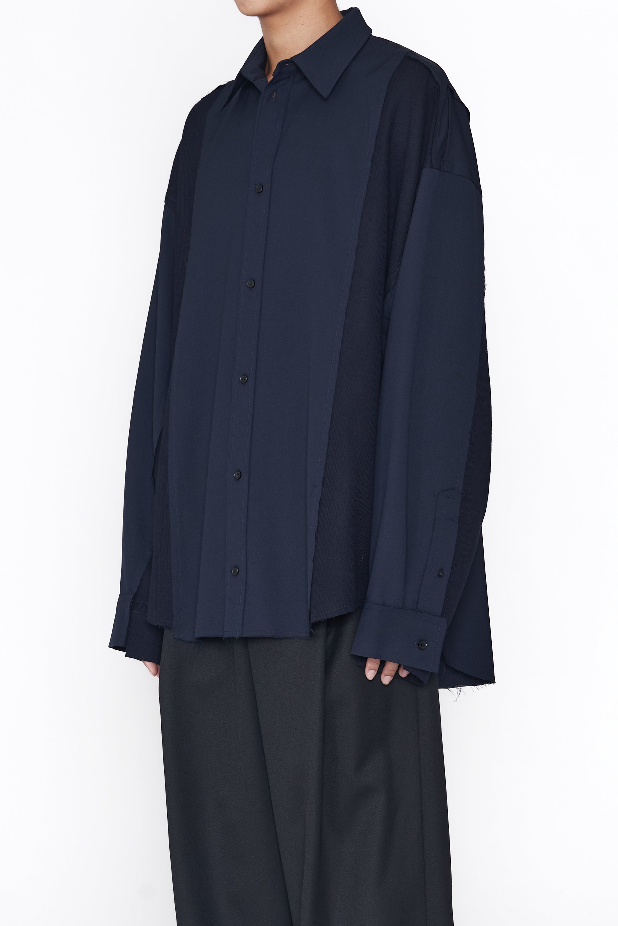NAVY OVERSIZED WOVEN KNIT REASSEMBLE SHIRT