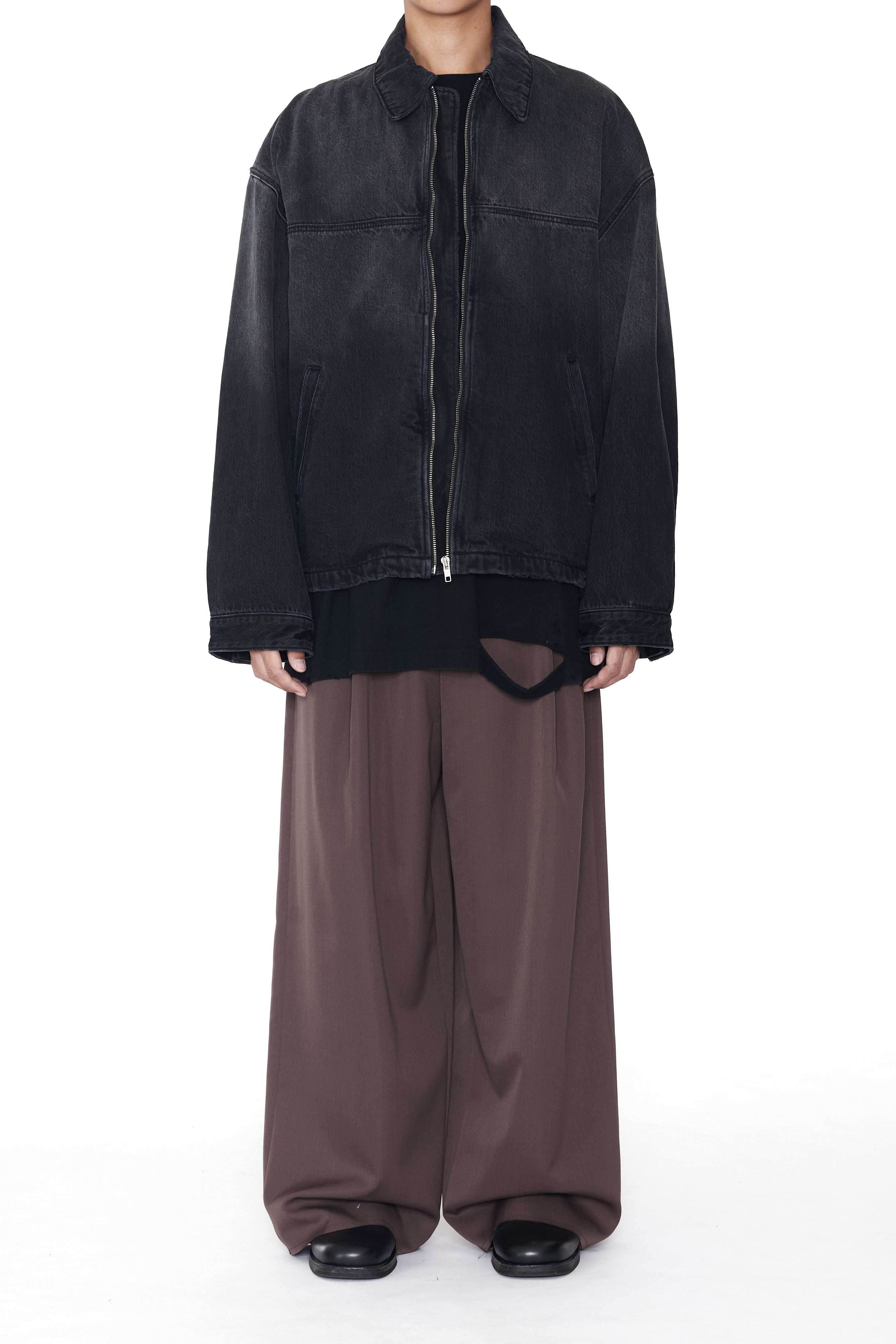 Load image into Gallery viewer, BLACK WASHED DISTRESSED DENIM SLANT JACKET