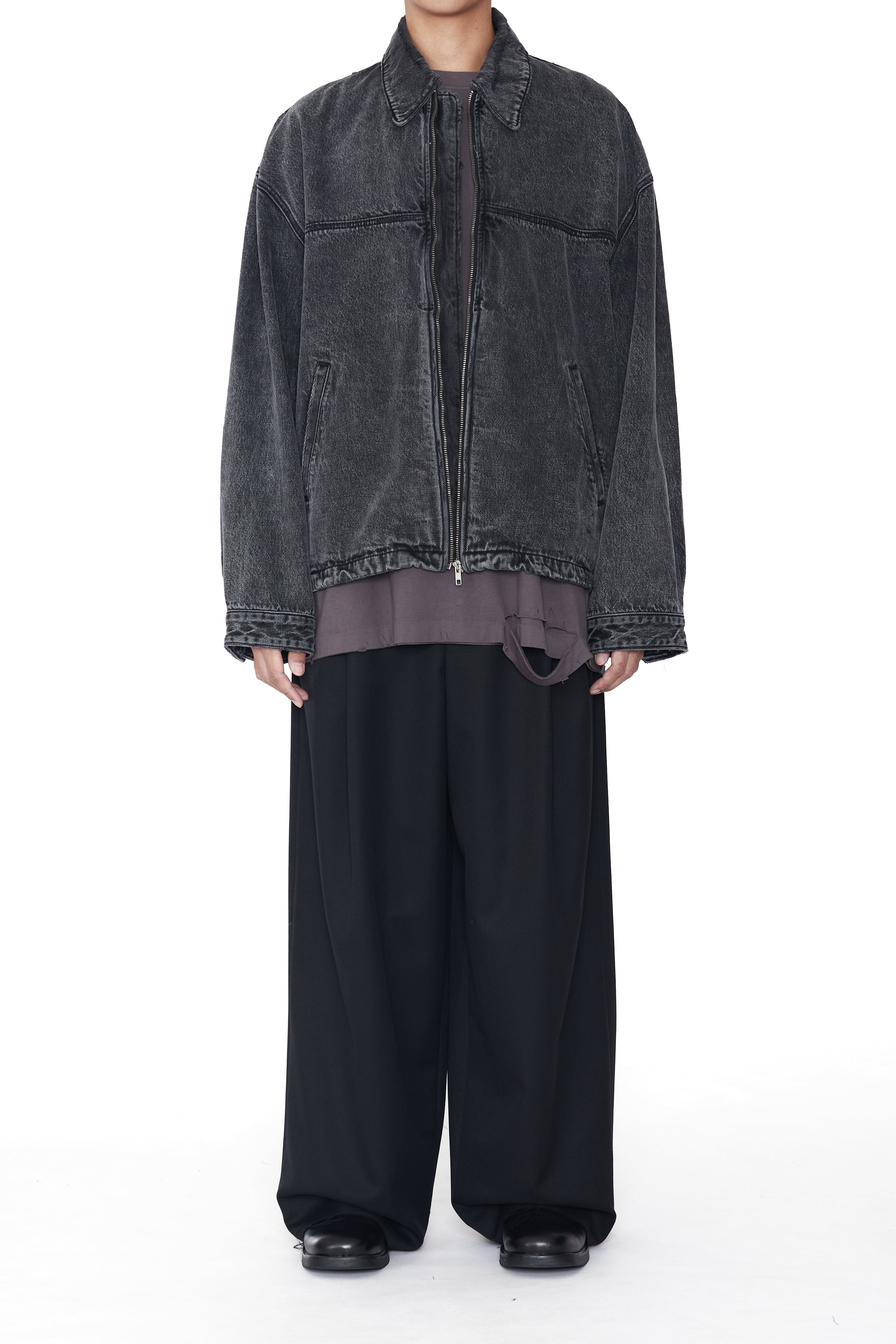 Load image into Gallery viewer, BLACK ACID WASHED DISTRESSED DENIM SLANT JACKET