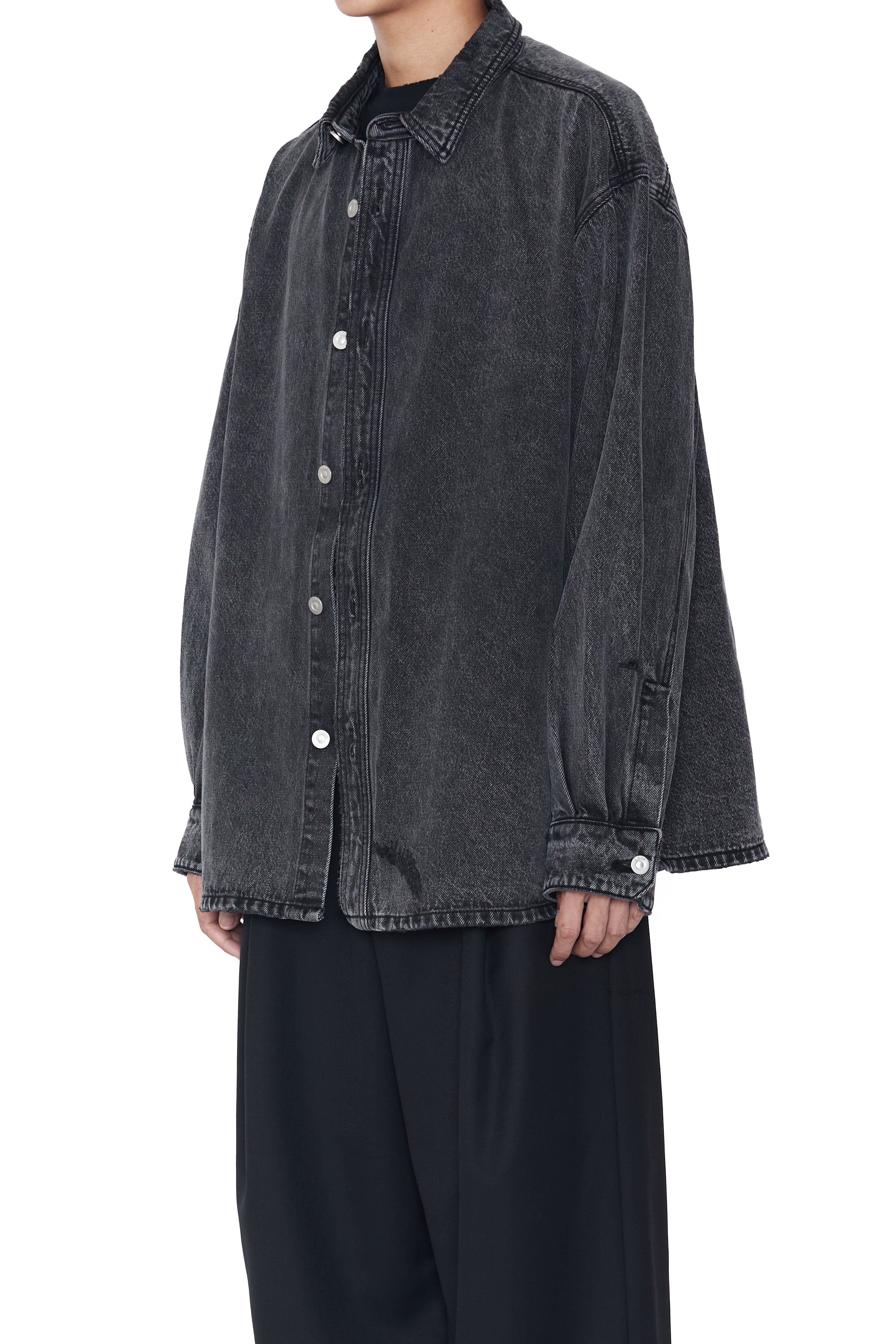 Load image into Gallery viewer, BLACK ACID WASHED DISTRESSED OVERSIZED DENIM SHIRT