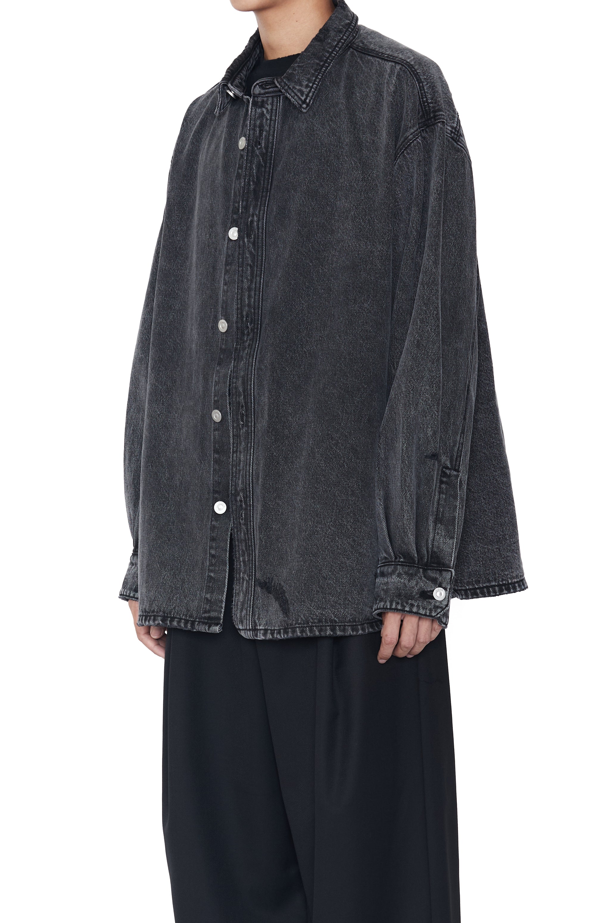 BLACK ACID WASHED DISTRESSED OVERSIZED DENIM SHIRT