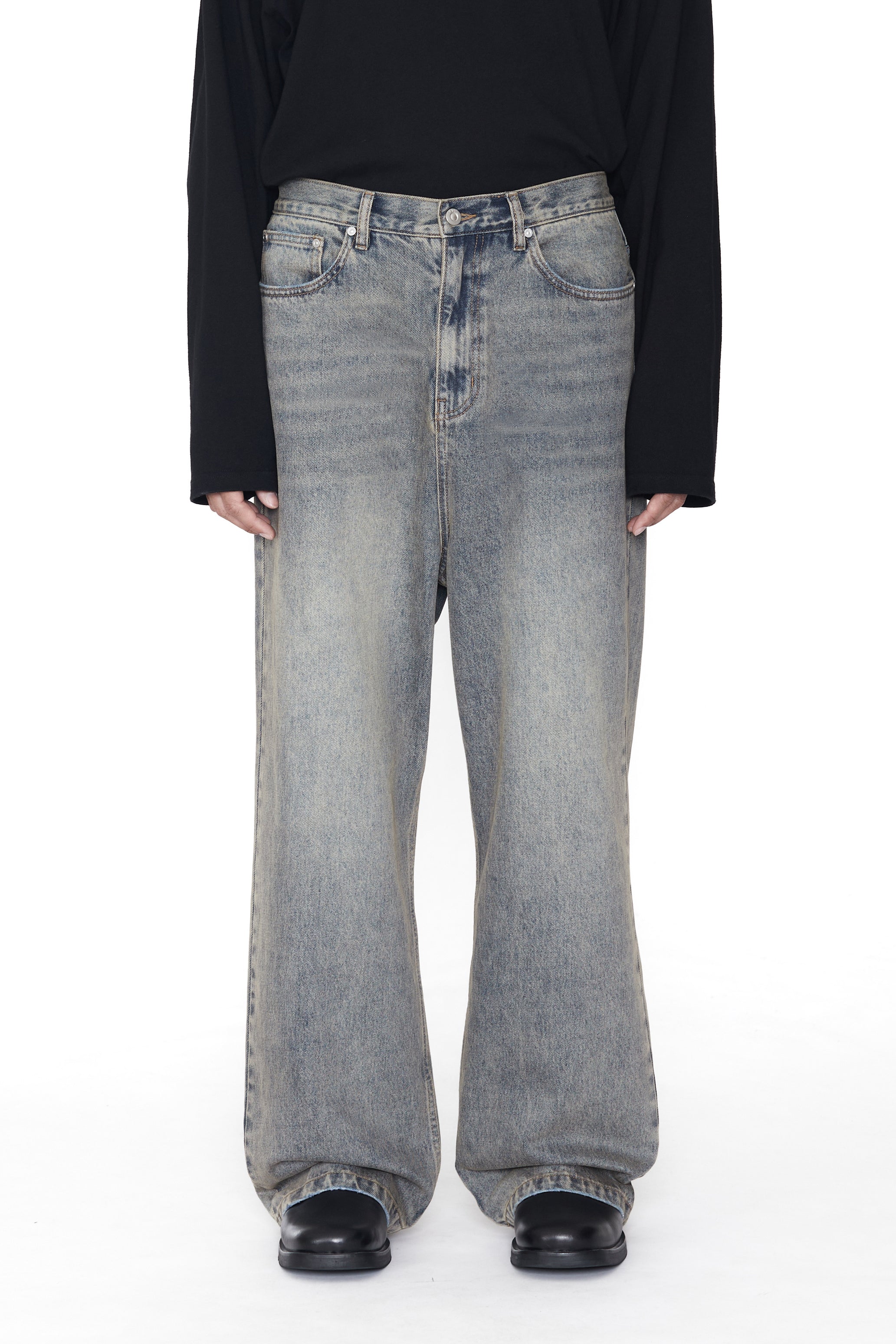 GREY ACID WASHED DISTRESSED BREAK CUT STRAIGHT JEANS