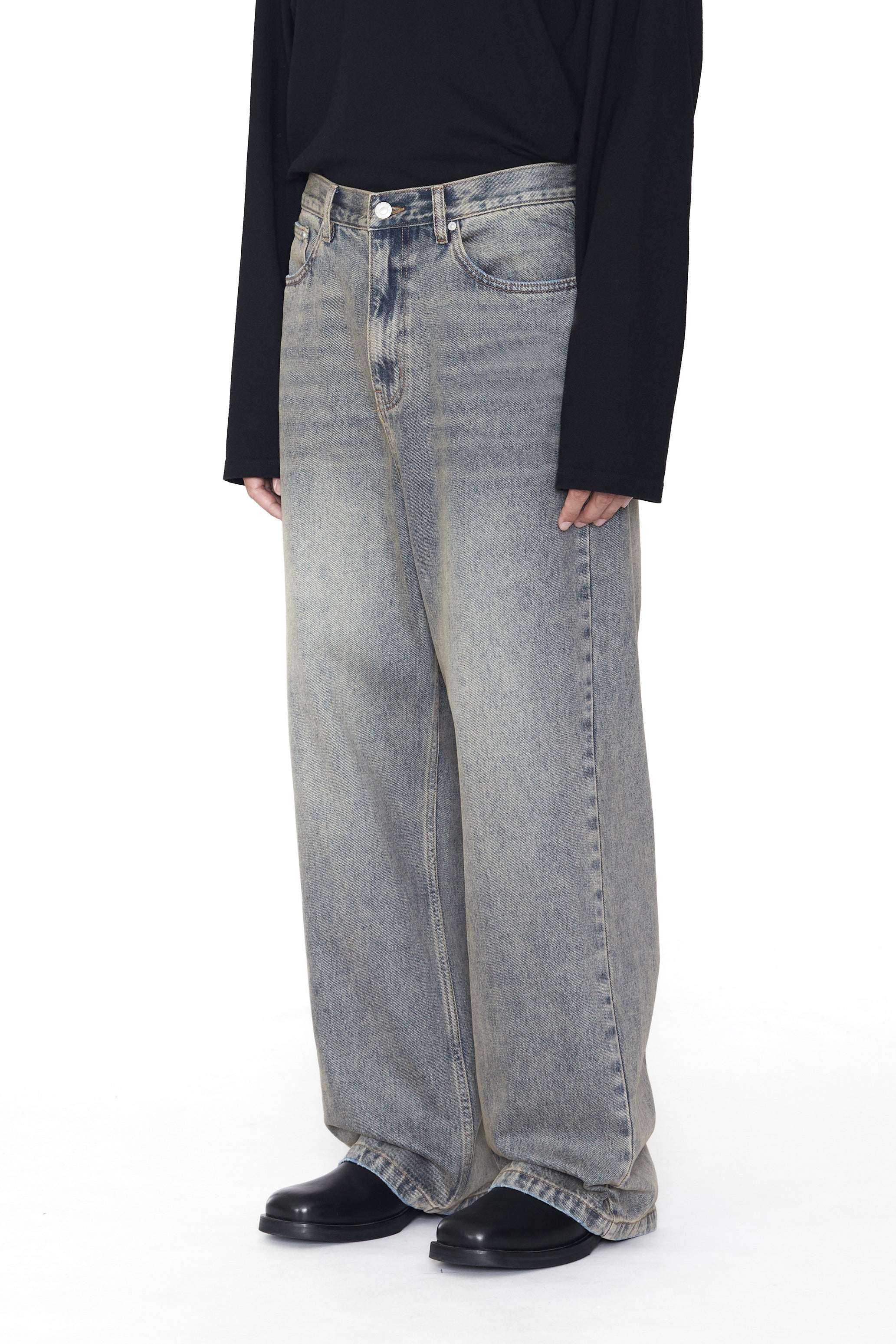 GREY ACID WASHED DISTRESSED BREAK CUT STRAIGHT JEANS