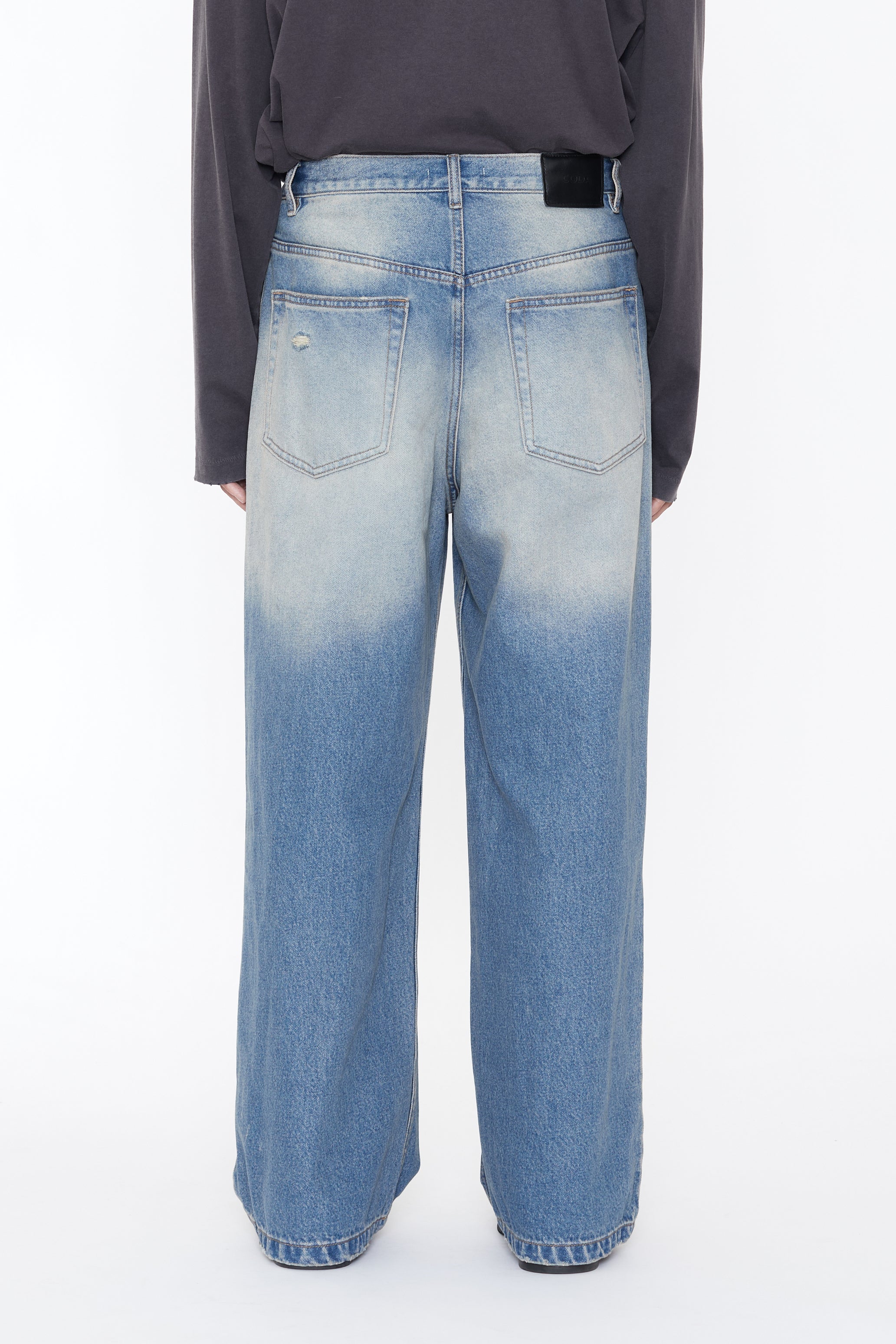INDIGO WASHED DISTRESSED BREAK CUT WIDE STRAIGHT JEANS