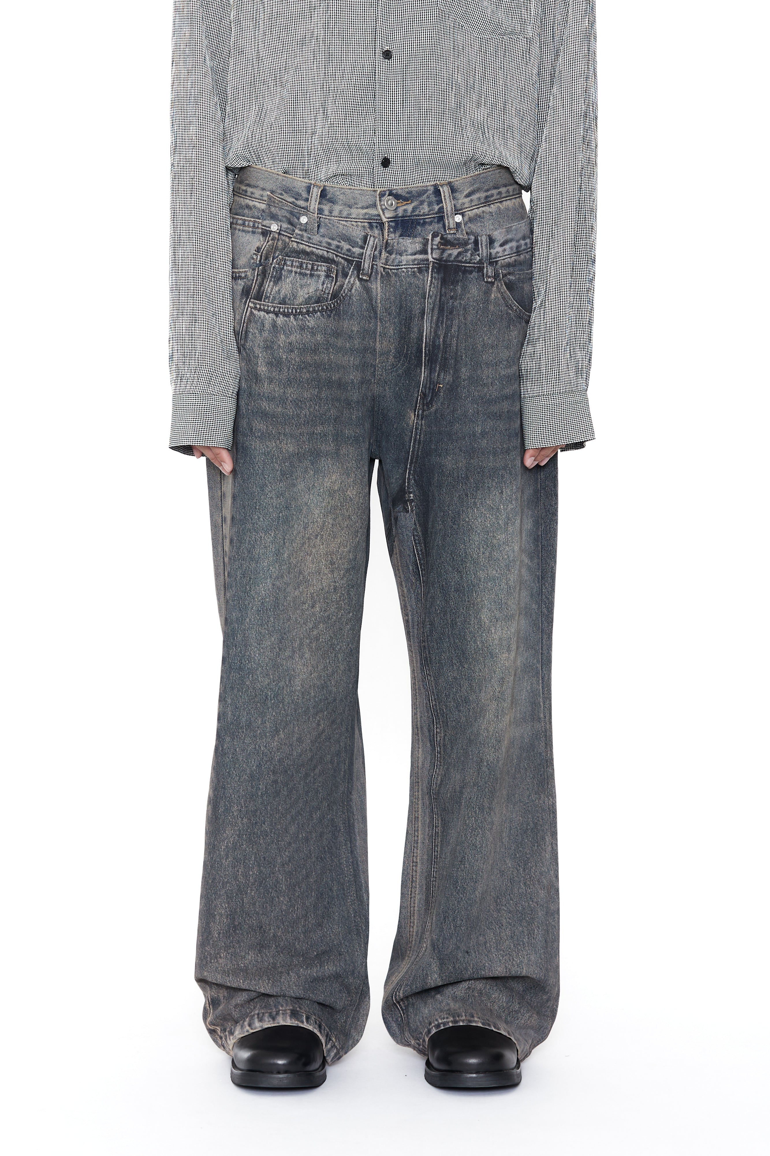 Load image into Gallery viewer, GREY ACID WASH DUAL EXPOSURE BREAK CUT FLARED JEANS