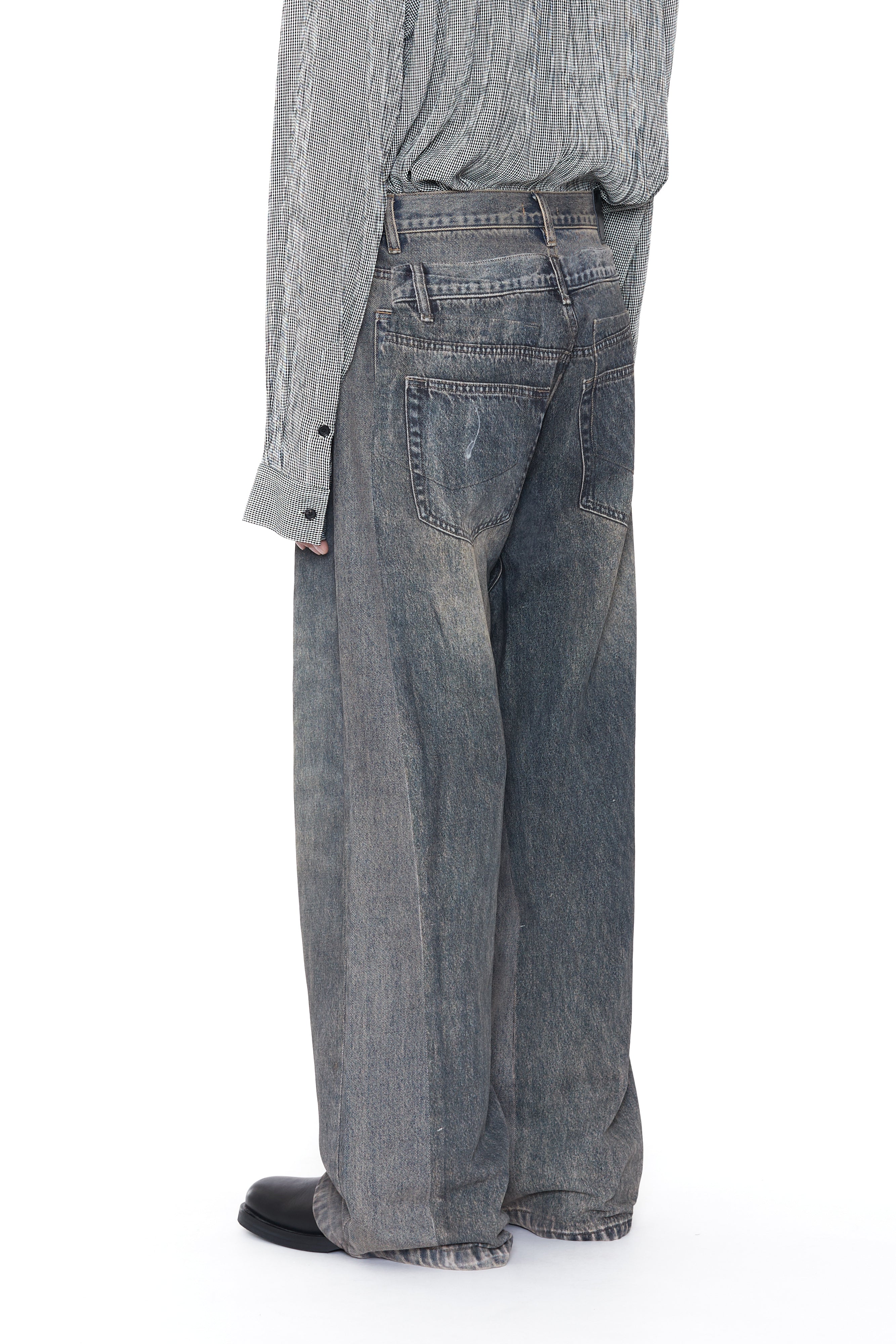 Load image into Gallery viewer, GREY ACID WASH DUAL EXPOSURE BREAK CUT FLARED JEANS