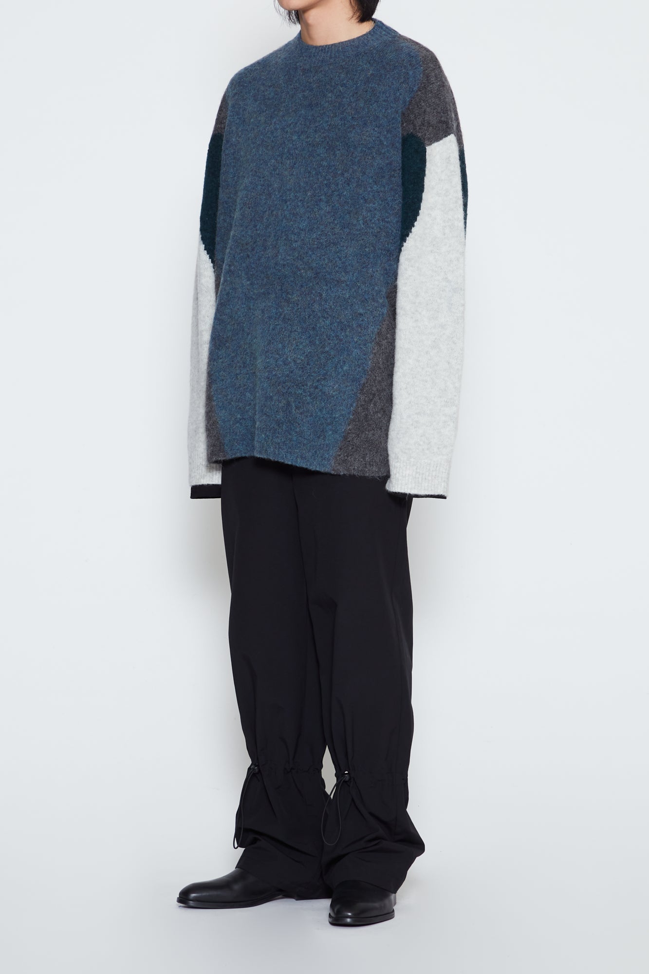 BLUE BABY ALPACA MOHAIR STERN MOCK-NECK SWEATER