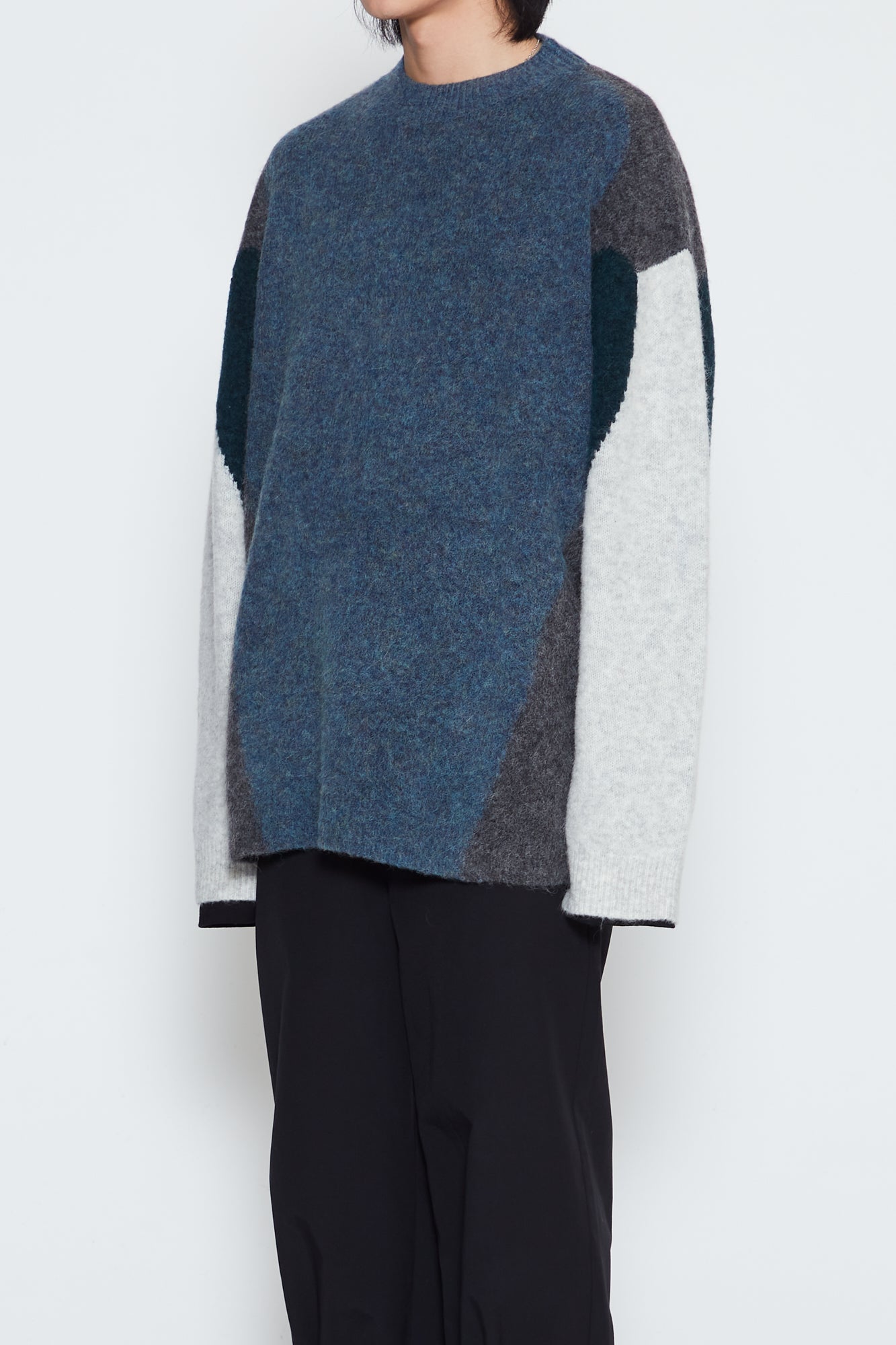 BLUE BABY ALPACA MOHAIR STERN MOCK-NECK SWEATER