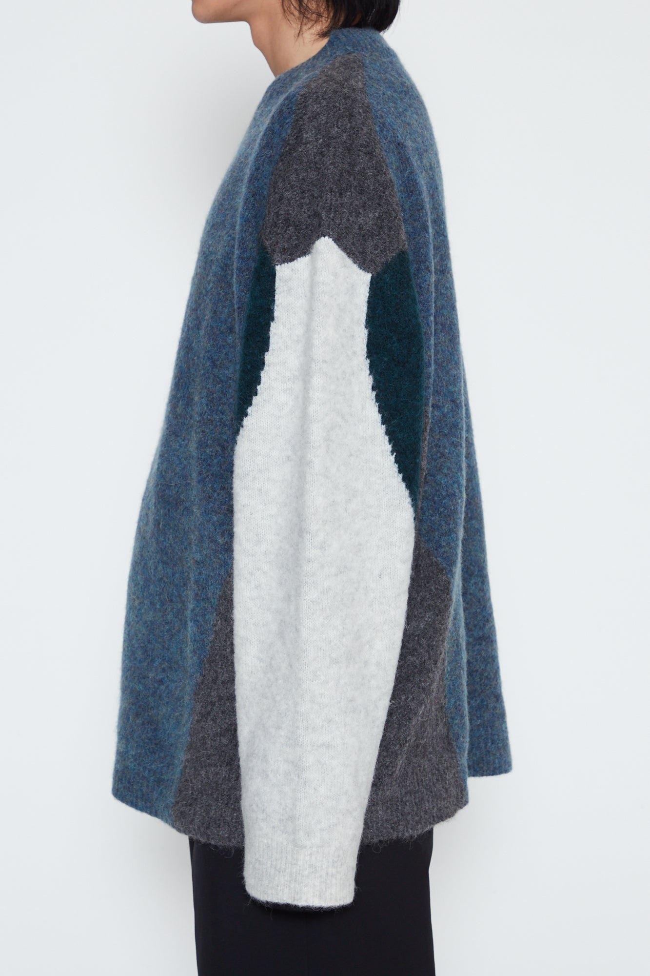 BLUE BABY ALPACA MOHAIR STERN MOCK-NECK SWEATER