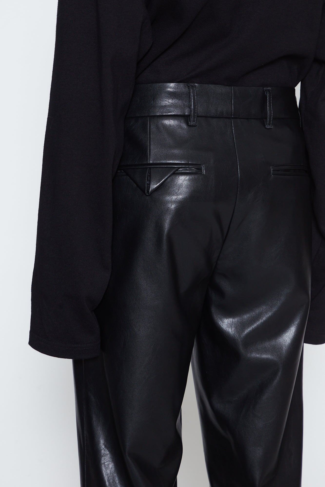 SYNTHETIC LEATHER SLIT SNAP BUTTON PANTS