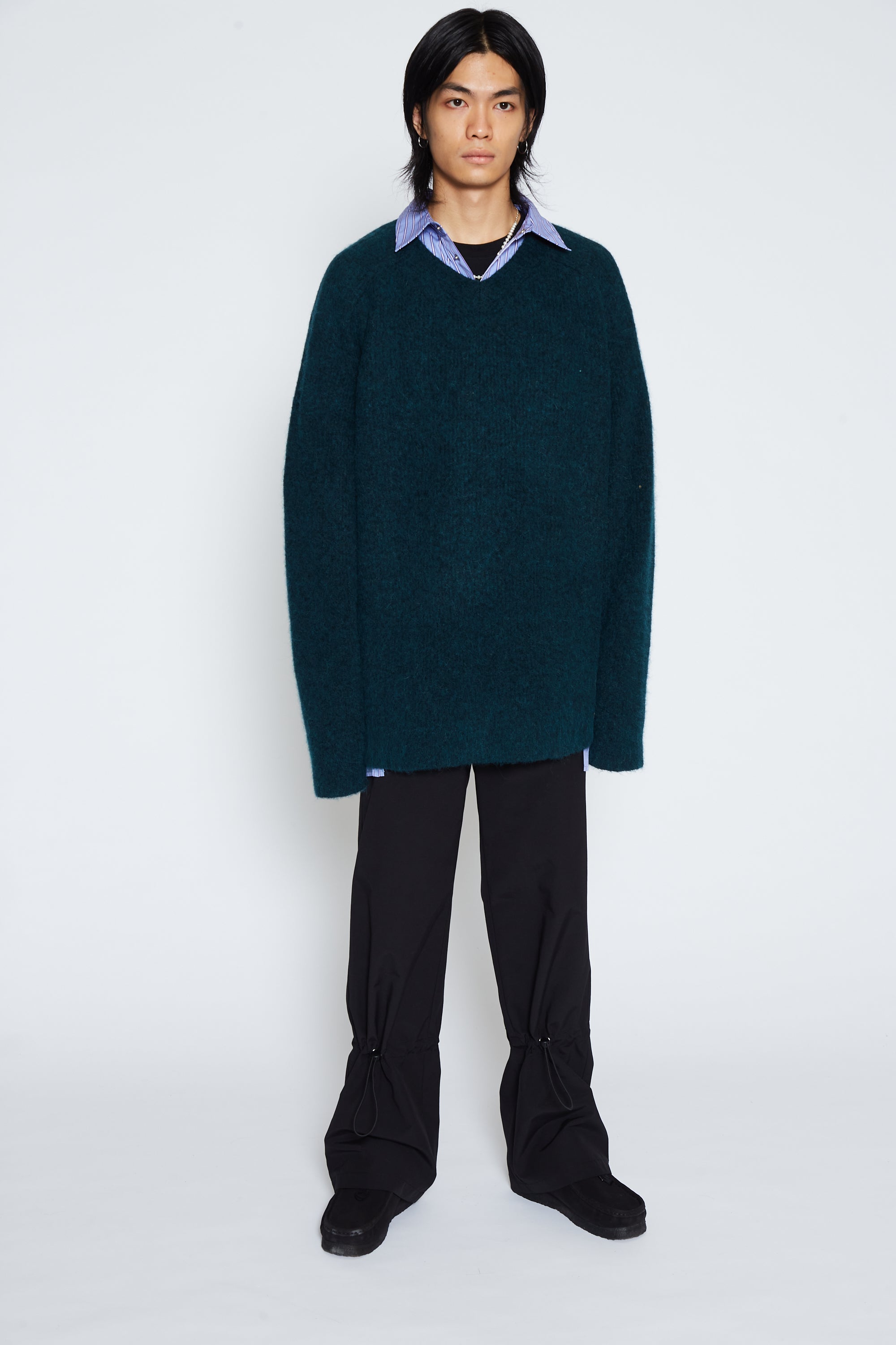 DARK GREEN BABY ALPACA MOHAIR CABIN V-NECK SWEATER