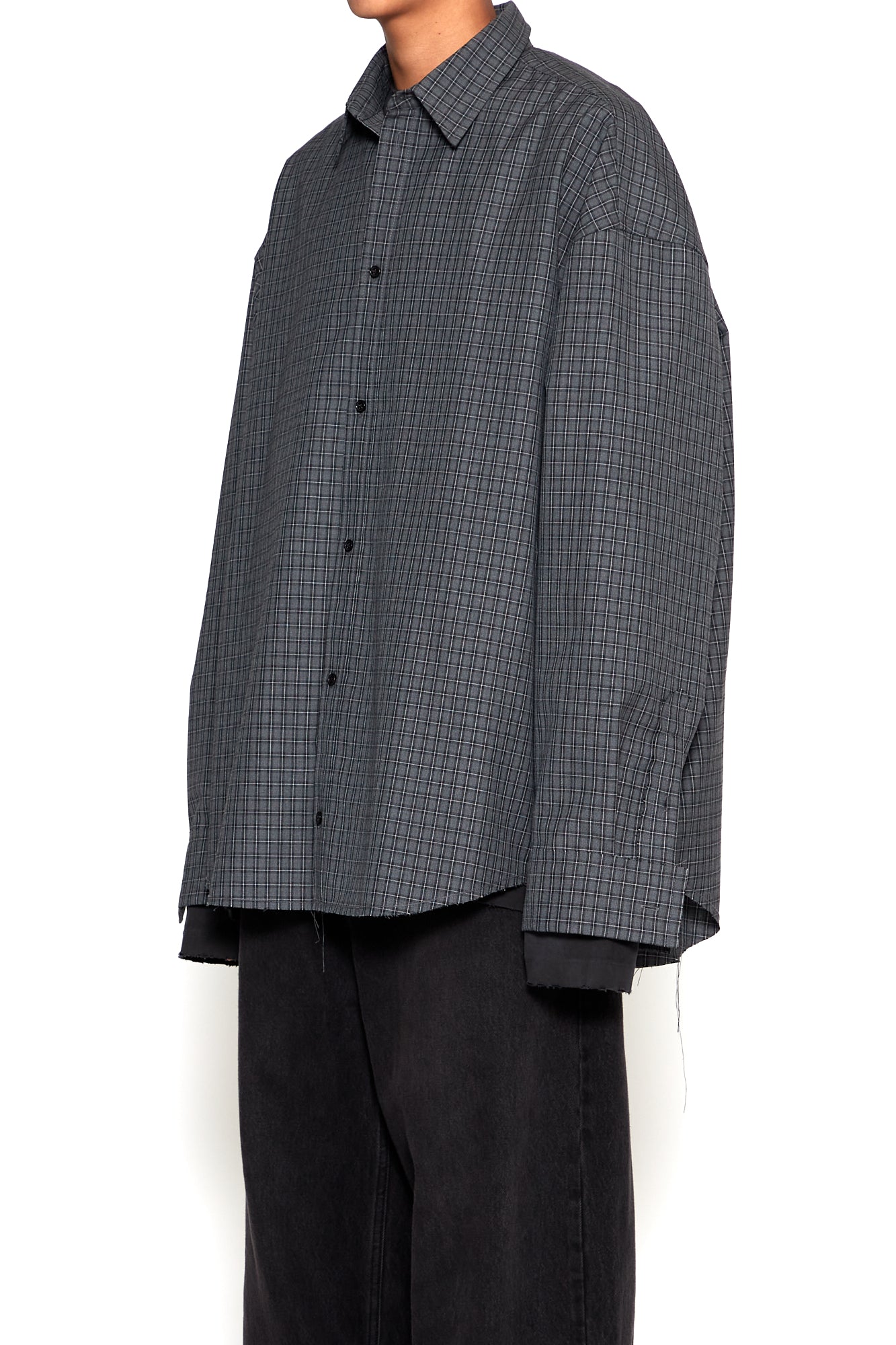 Load image into Gallery viewer, GREY CHECK RAW EDGE STRUCTURED SHIRT
