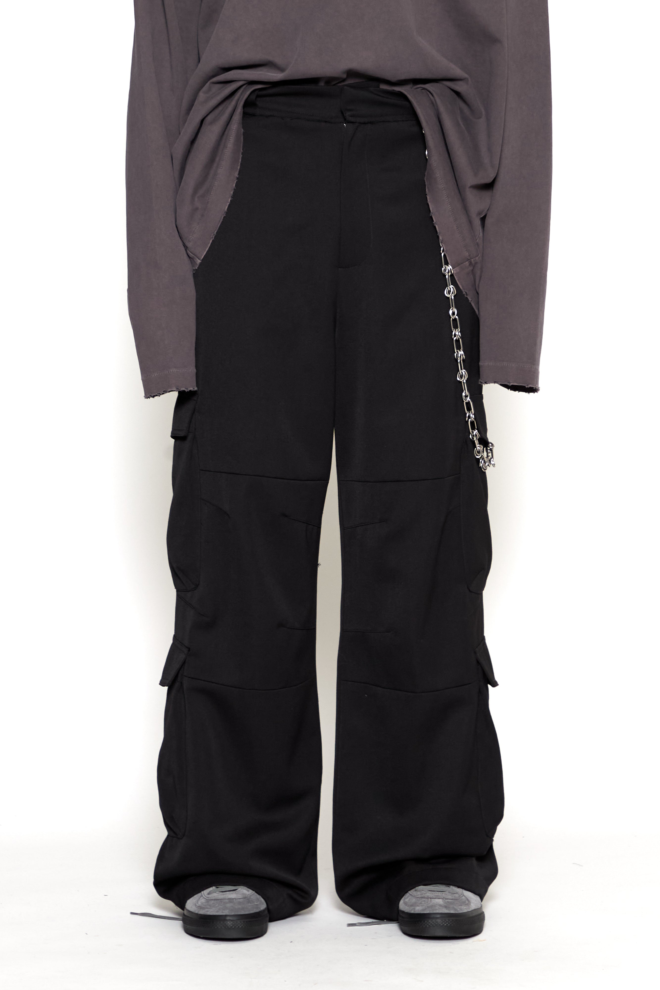 Load image into Gallery viewer, BLACK HEAVY WEIGHT WOOL POLY FLARED CARGO PANTS
