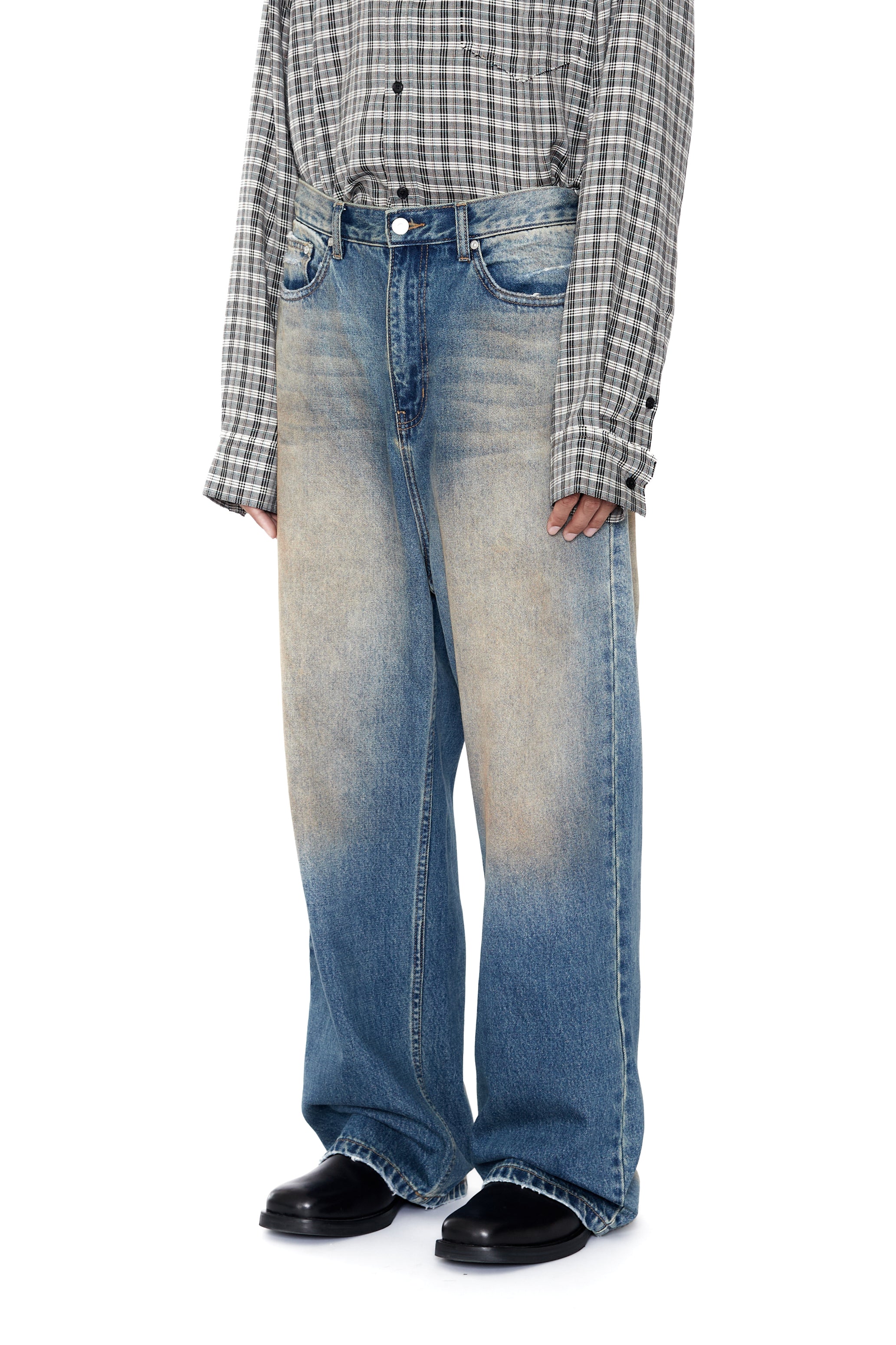 FADED DIRTY INDIGO WASH BREAK CUT STRAIGHT JEANS