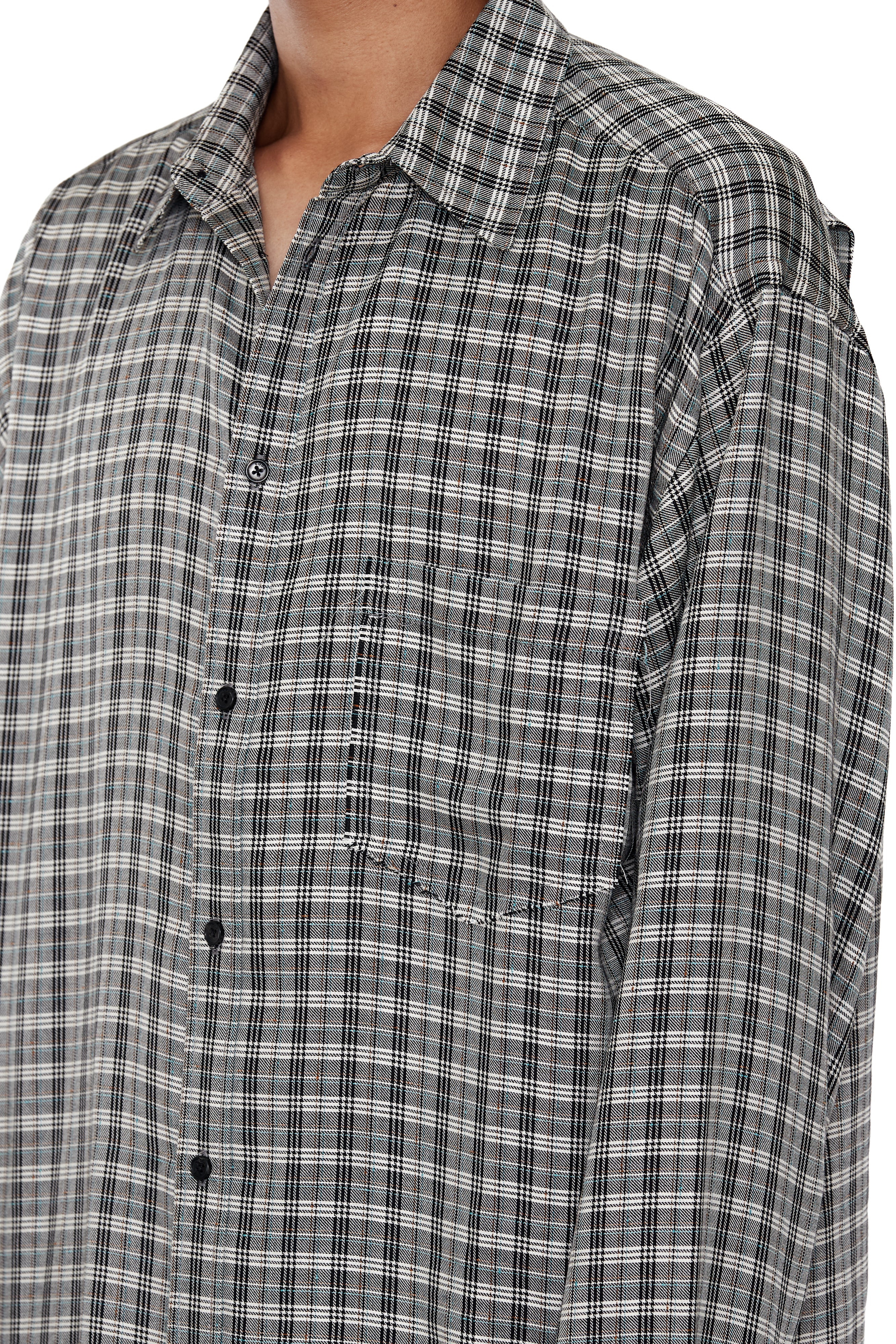 Load image into Gallery viewer, GREY CHECK VISCOSE RAW EDGES SHIFT SHIRT
