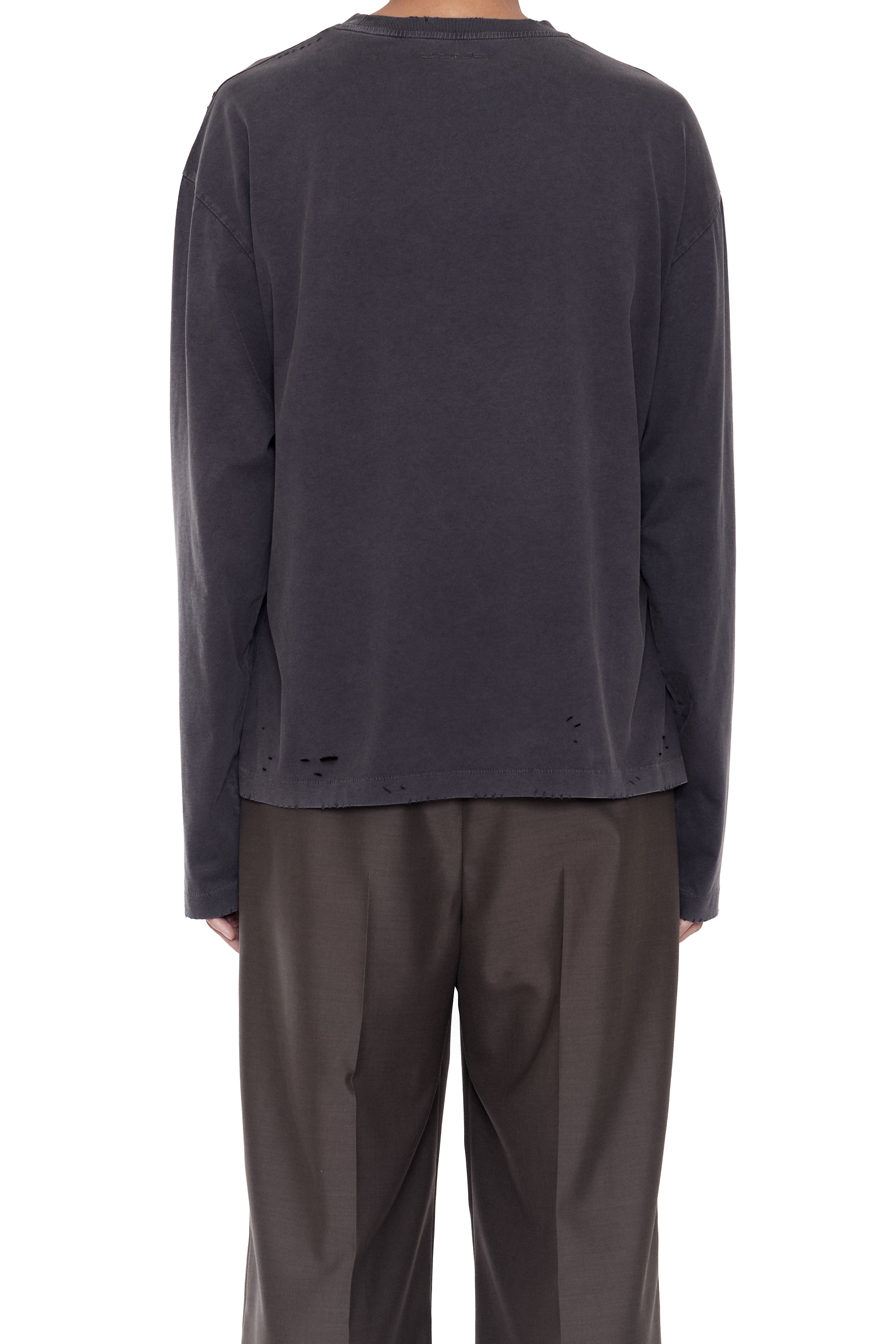 Load image into Gallery viewer, FADED BLACK AGING DAMAGED LONG SLEEVE T-SHIRT
