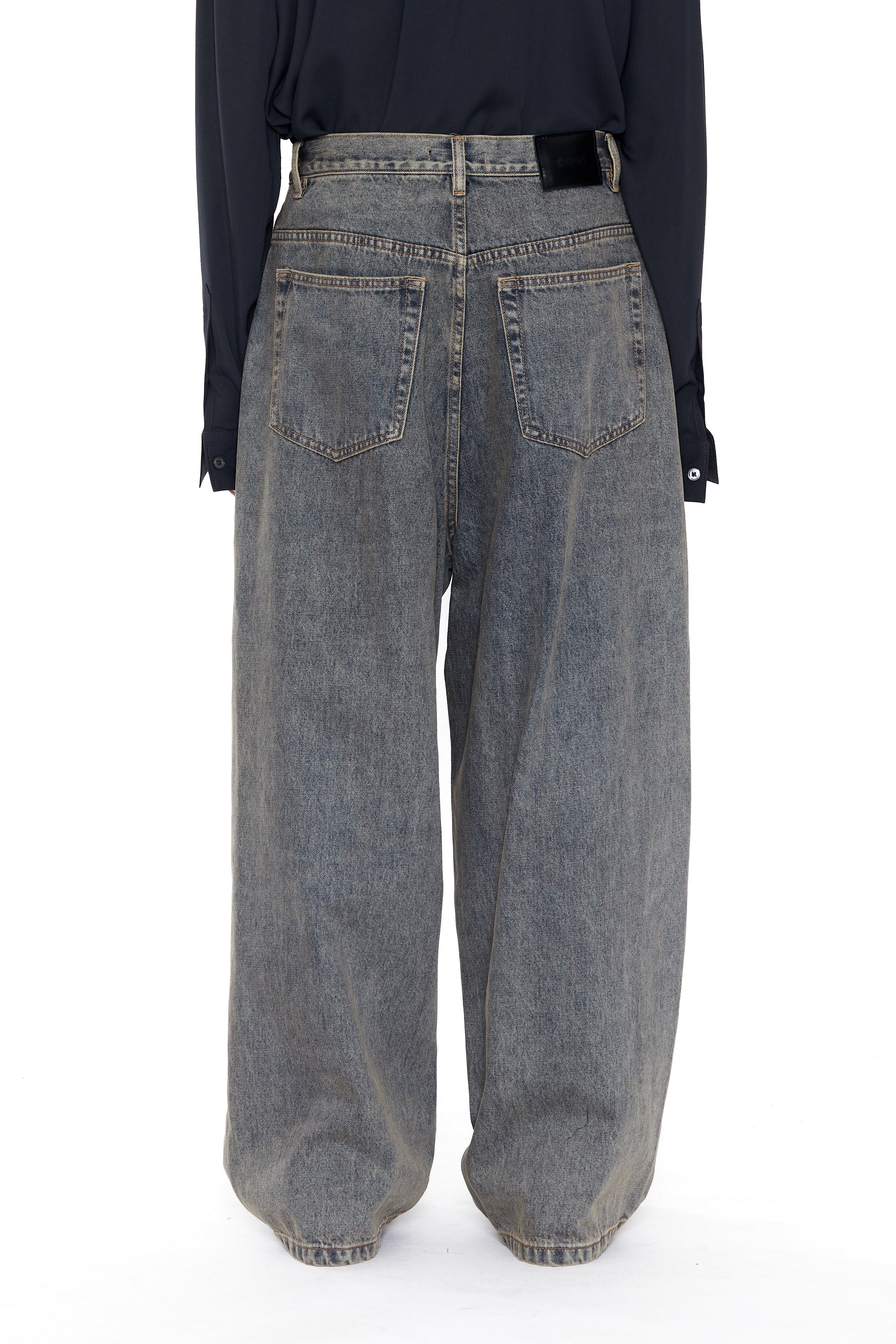 GREY ACID WASH EXTENDED CUT LUFT JEANS