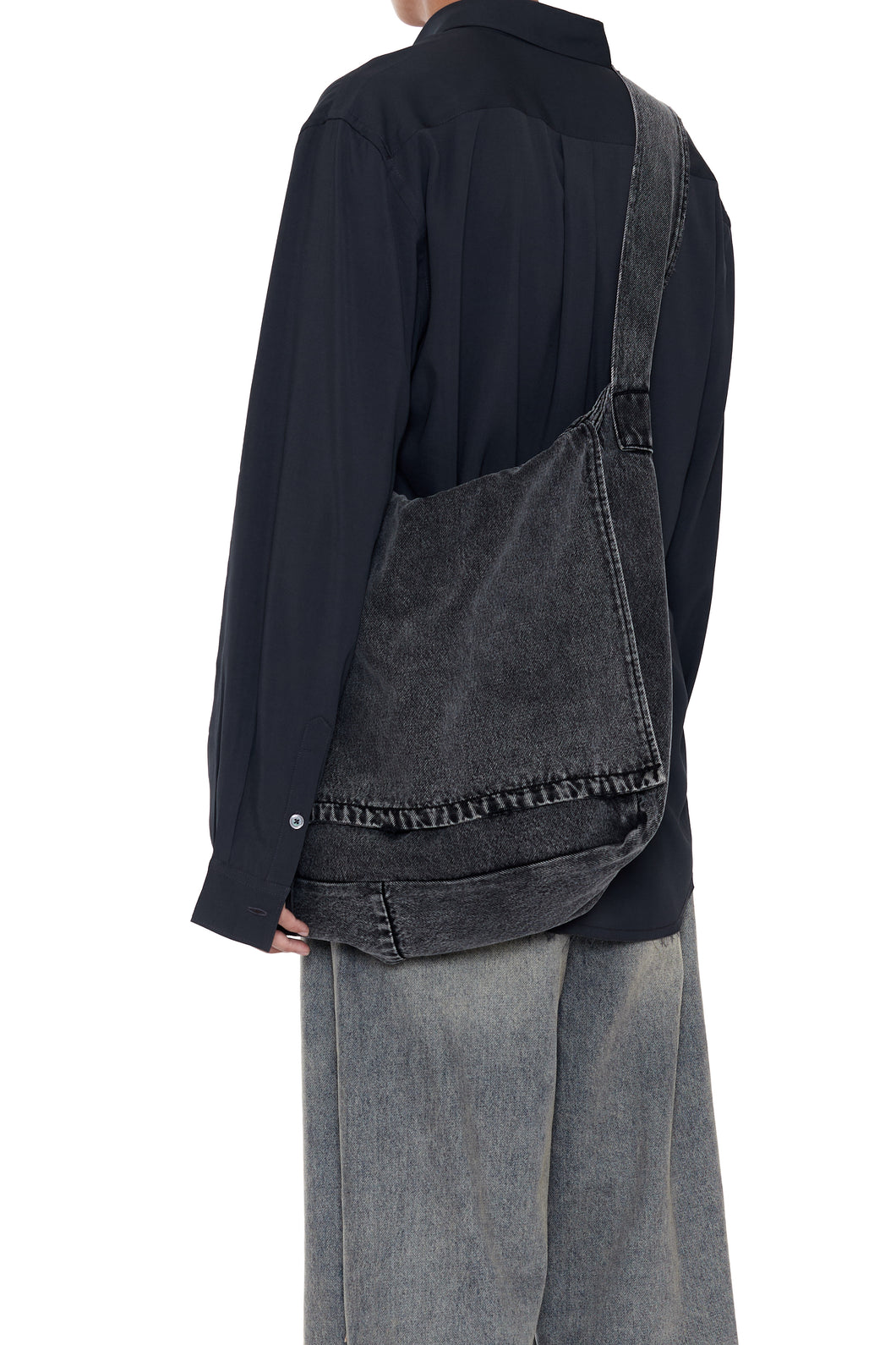 BLACK ACID WASH DENIM CROSS BODY BAG